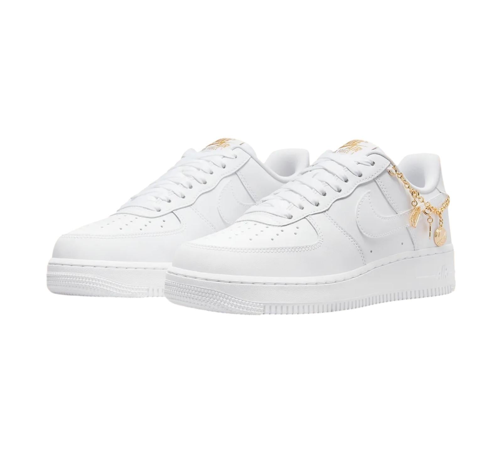NIKE AIR FORCE 1 LOW LX WHITE PENDANT