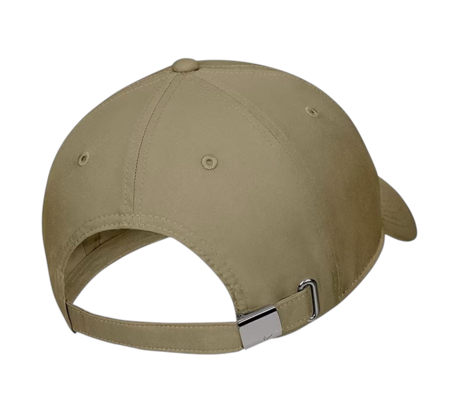 NIKE METAL SWOOSH LOGO SAPKA
