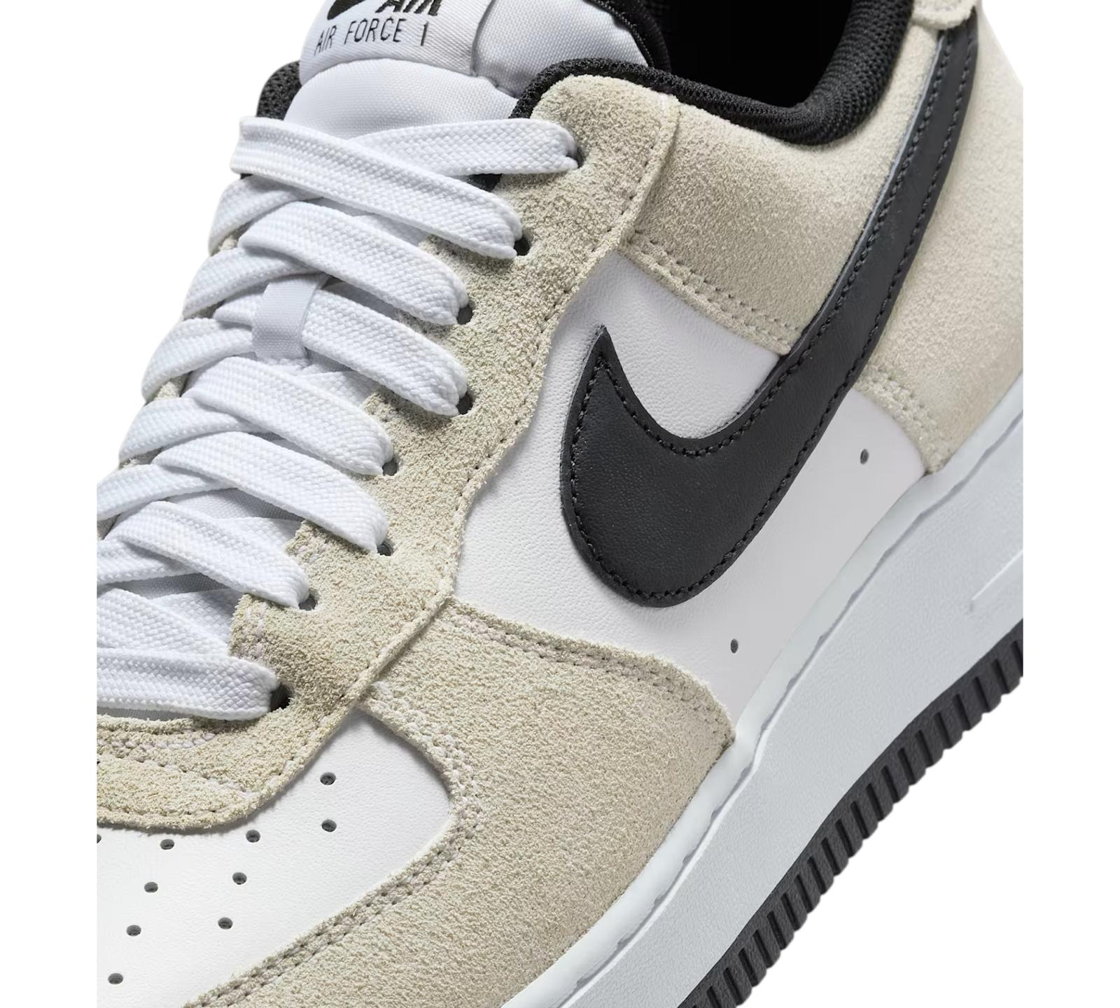 NIKE AIR FORCE 1 LOW '07 LV8 WHITE BLACK