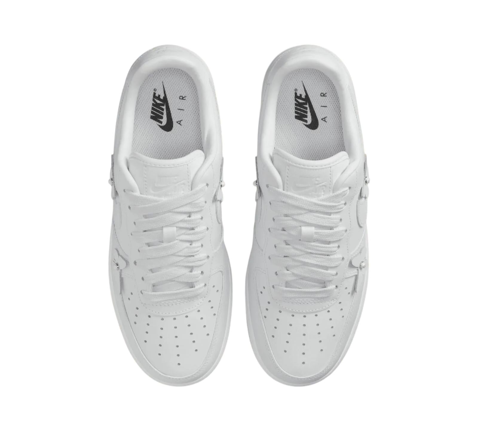NIKE AIR FORCE 1 LOW BUTTERFLY WHITE