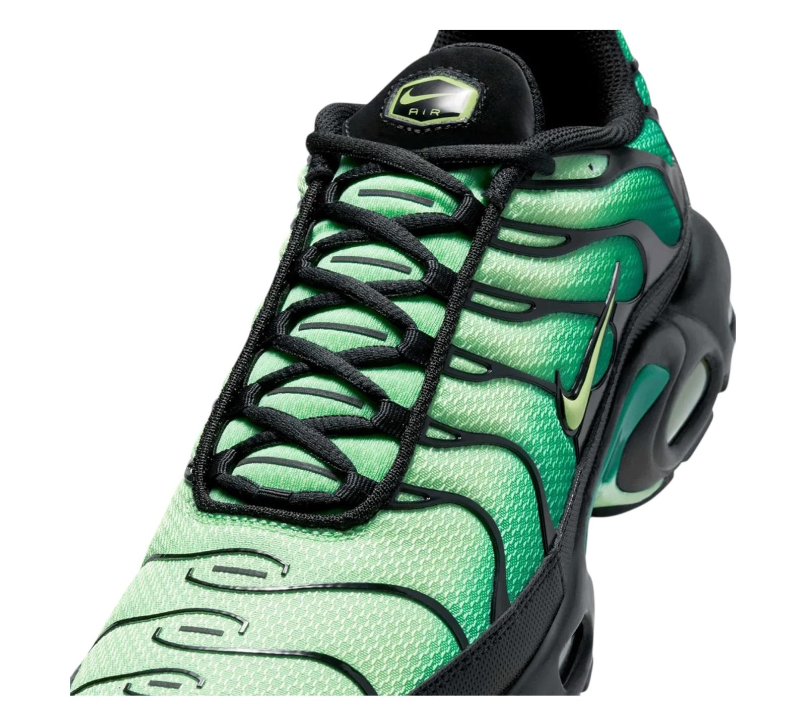 NIKE AIR MAX PLUS VAPOR GREEN MALACHITE BLACK LIGHT LEMON TWIST