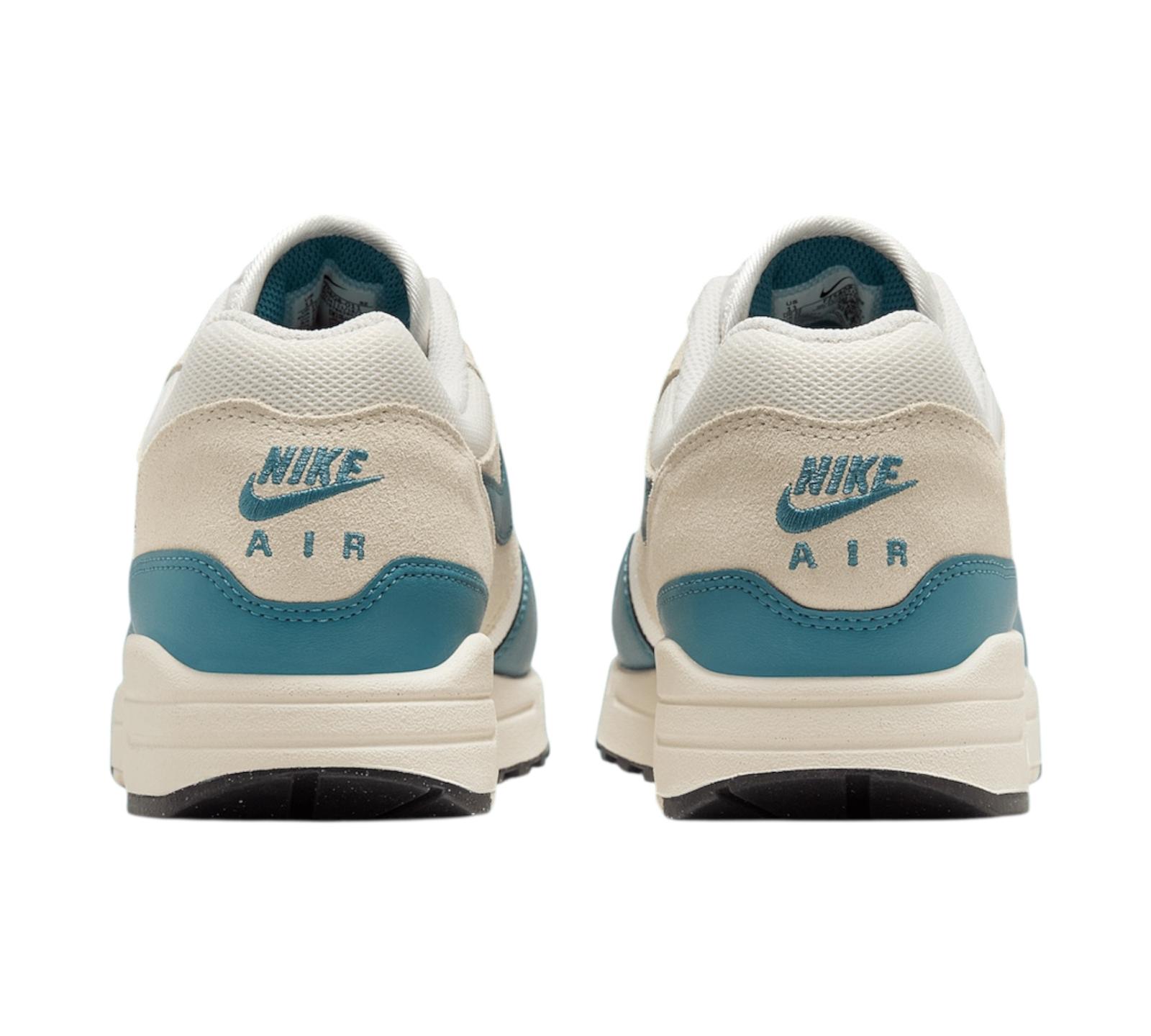 NIKE AIR MAX 1 ESSENTIAL SOFT PEARL SMOKEY BLUE