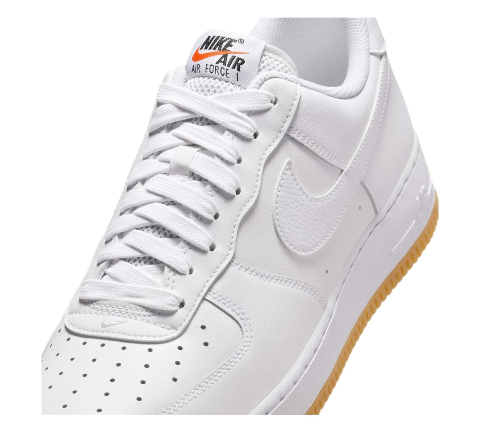 NIKE AIR FORCE 1 '07 LV8 WHITE GUM