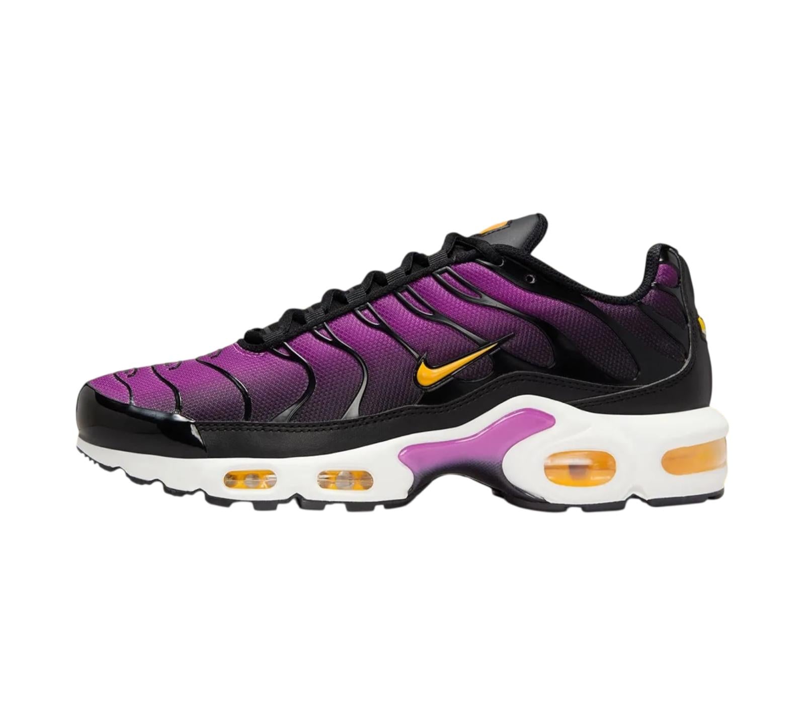 NIKE AIR MAX PLUS BLACK LASER ORANGE WHITE HYPER VIOLET