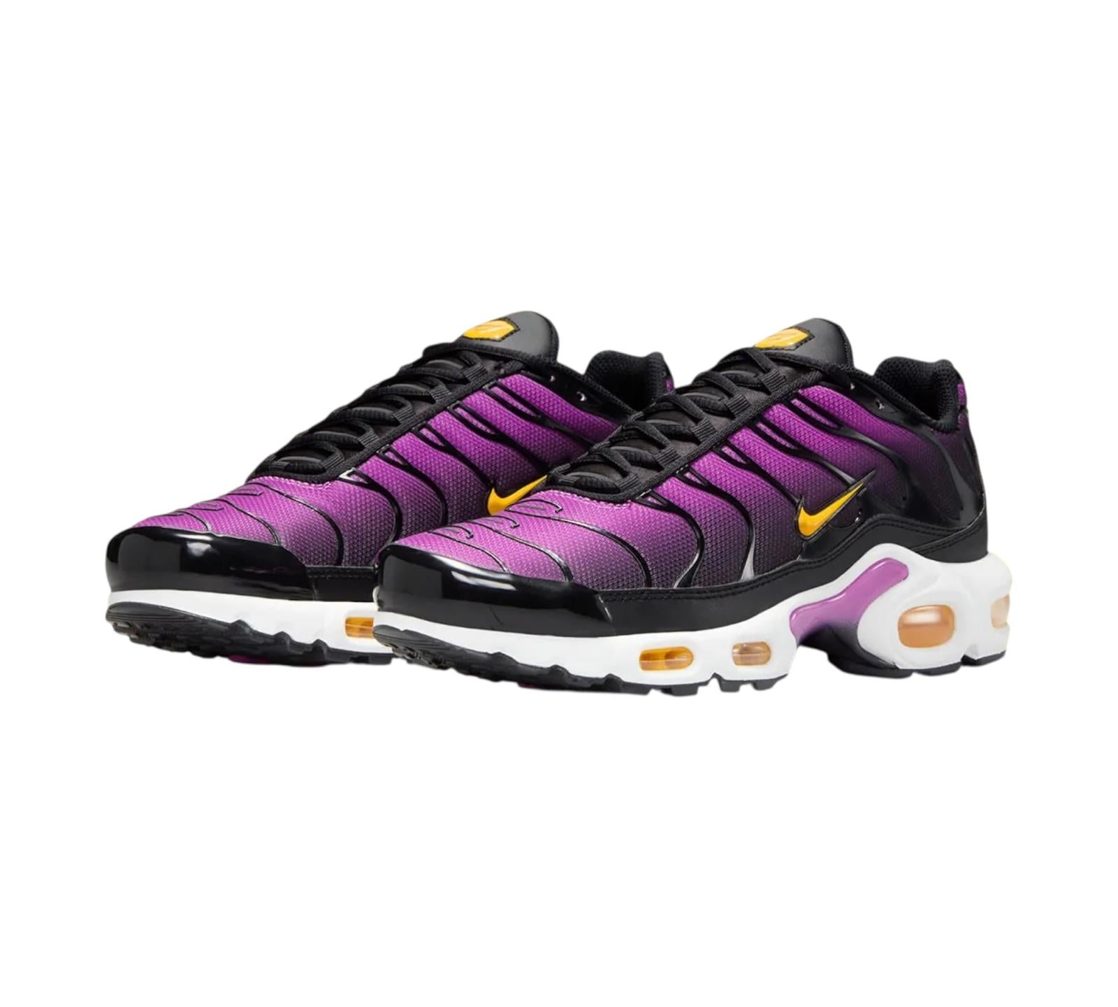 NIKE AIR MAX PLUS BLACK LASER ORANGE WHITE HYPER VIOLET