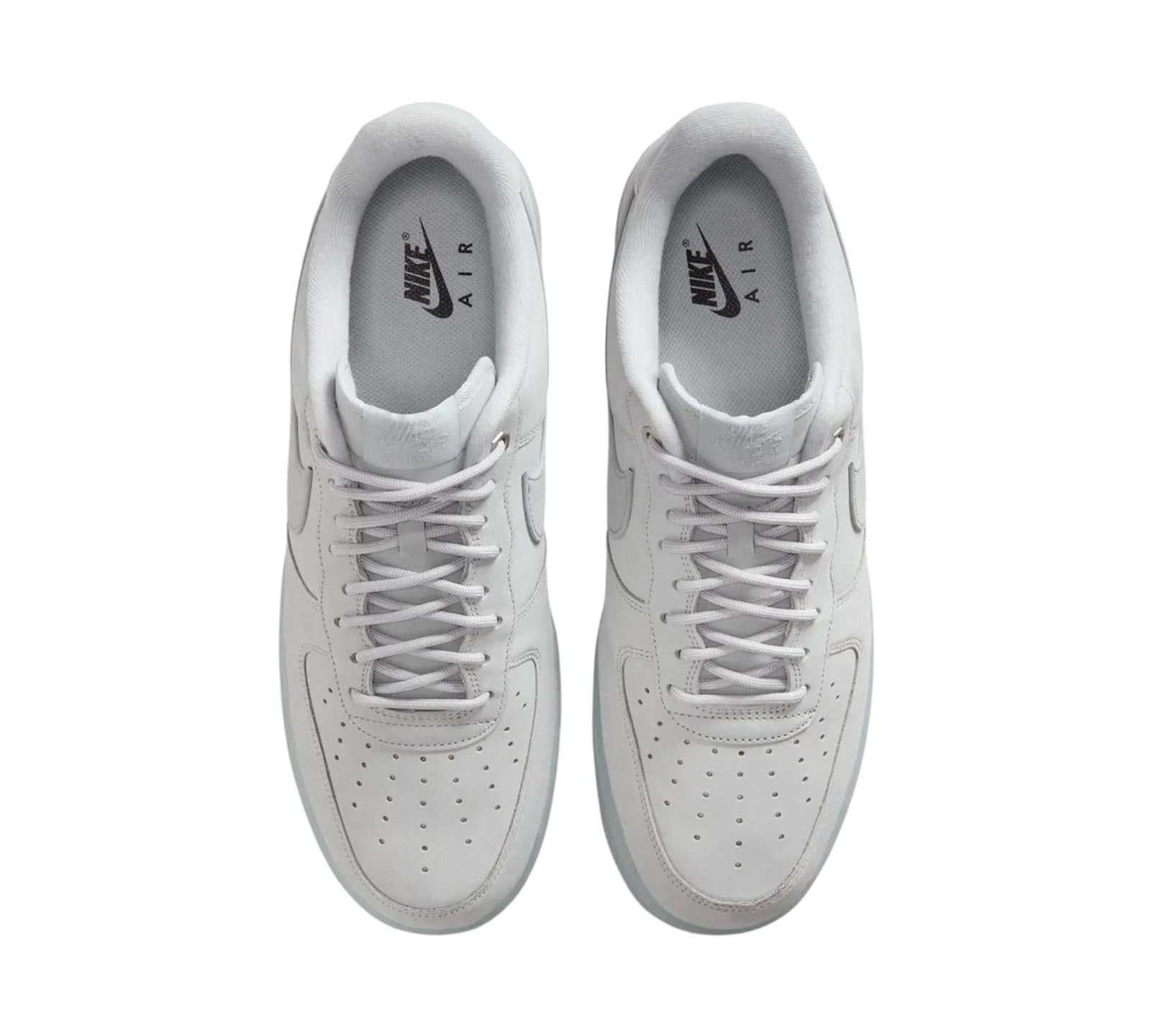 NIKE AIR FORCE 1 '07 LOW WB TRIPLE WOLF GREY