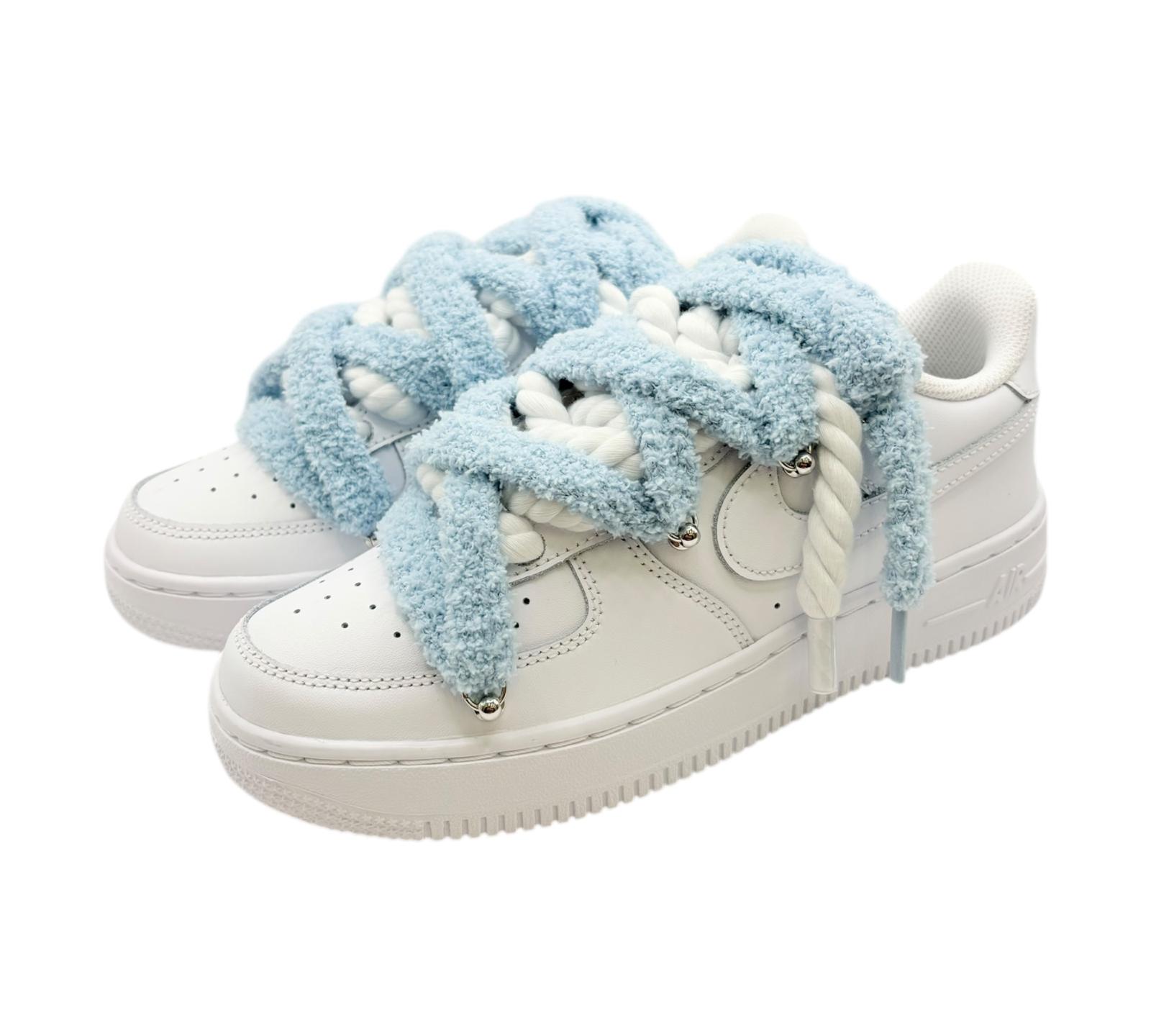 NIKE AIR FORCE 1 LOW 07 FLUFFY BLUE LACES
