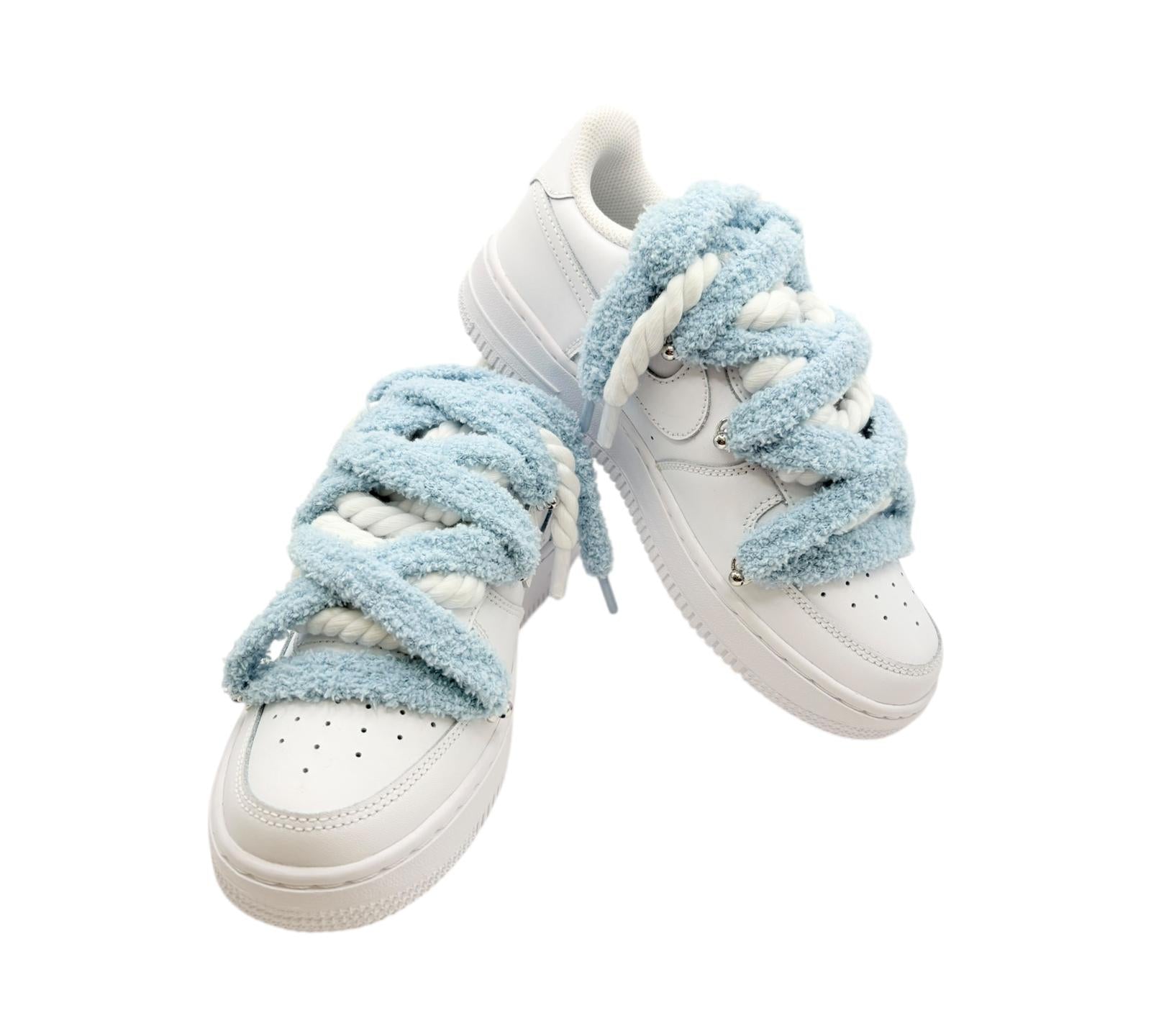 NIKE AIR FORCE 1 LOW 07 FLUFFY BLUE LACES