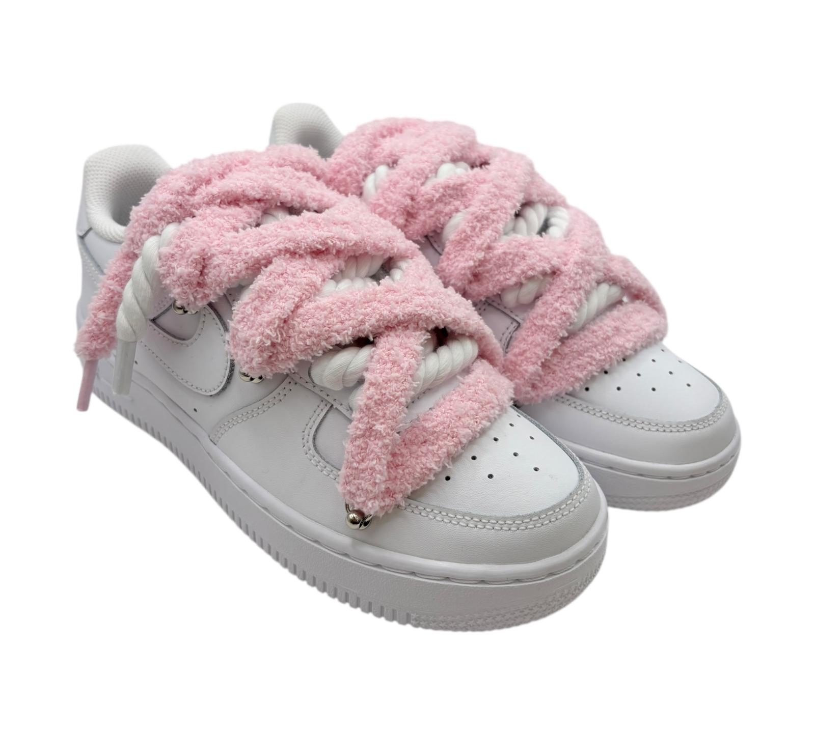NIKE AIR FORCE 1 LOW 07 FLUFFY PINK LACES