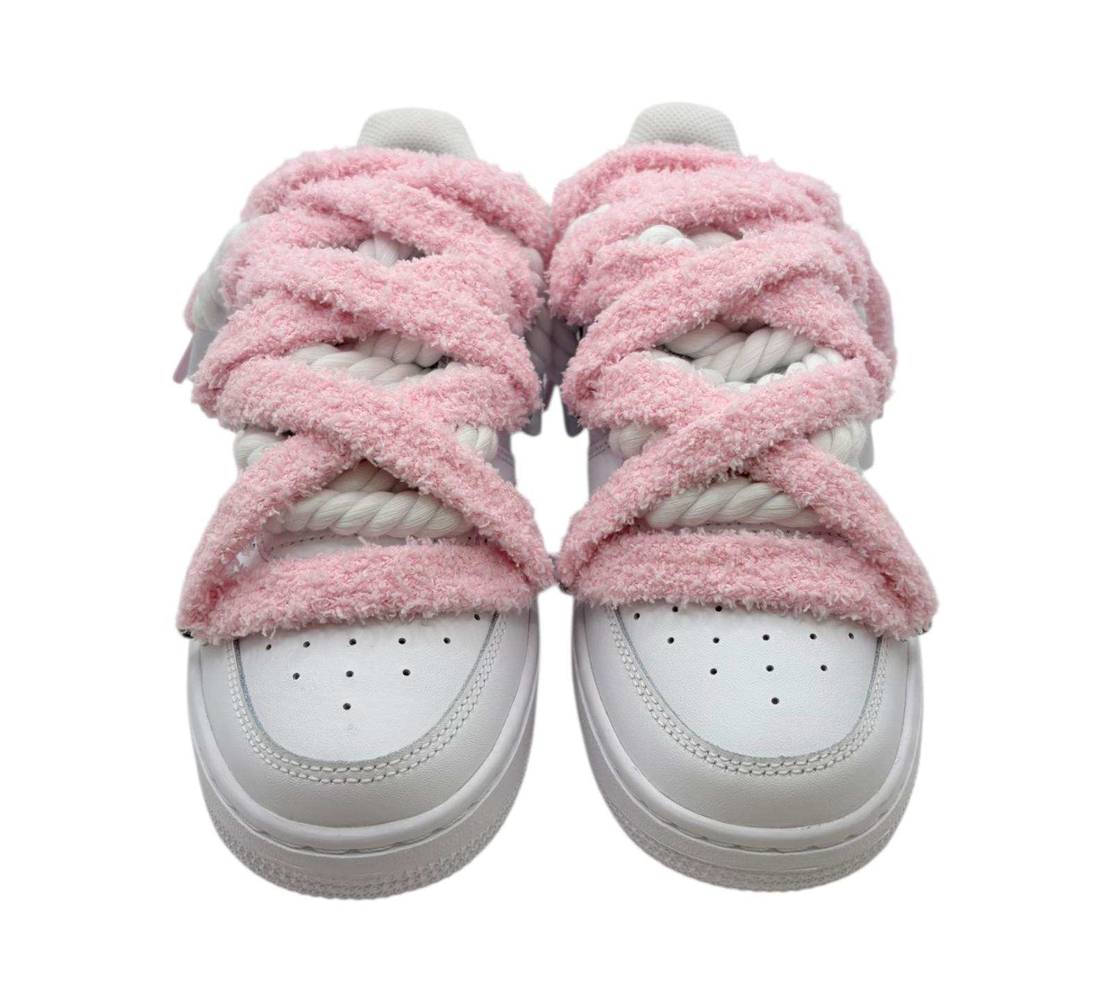 NIKE AIR FORCE 1 LOW 07 FLUFFY PINK LACES