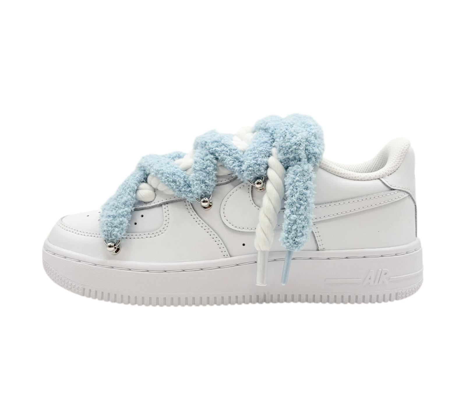 NIKE AIR FORCE 1 LOW 07 FLUFFY BLUE LACES