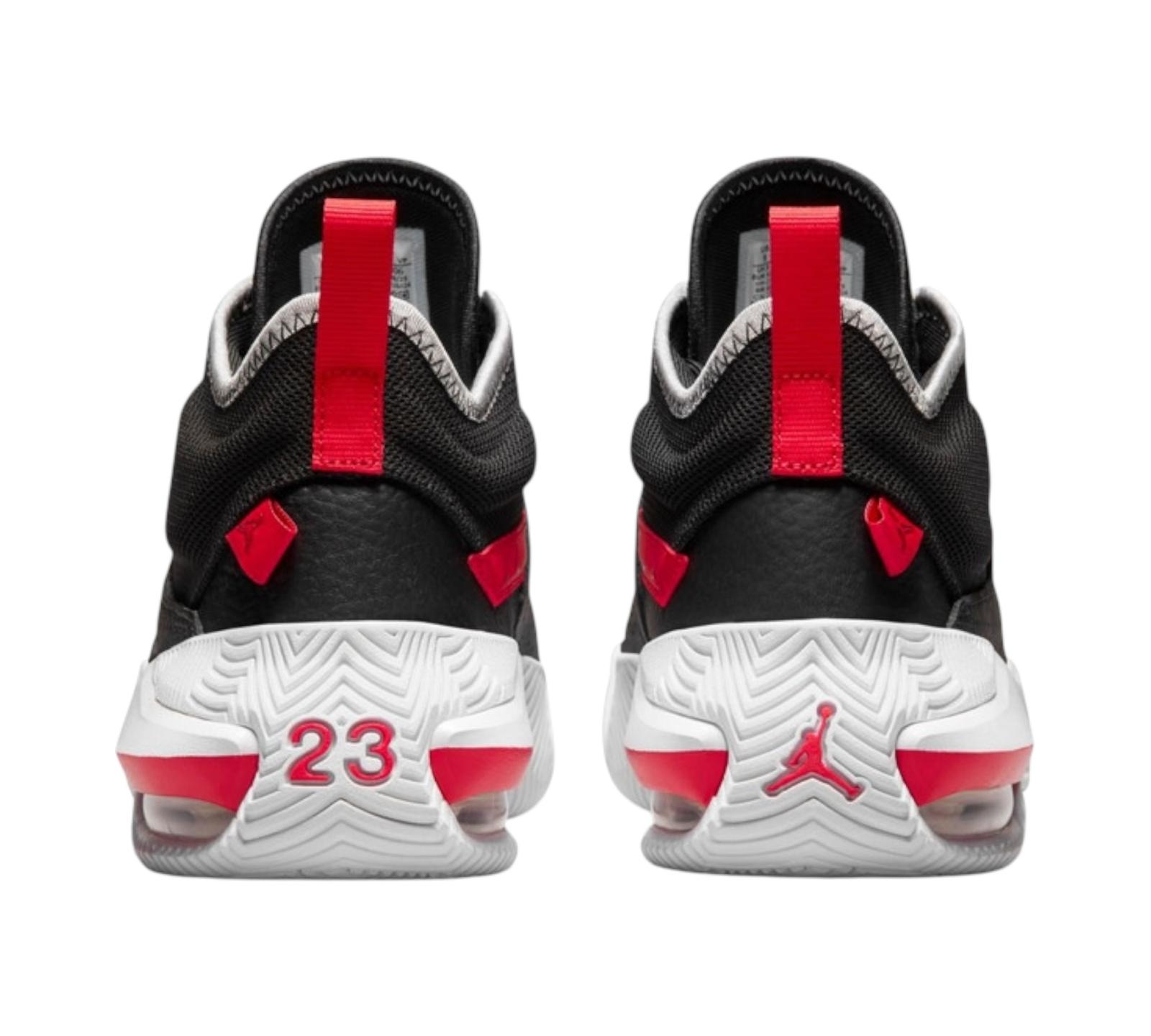 M JORDAN STAY LOYAL 2 BLACK UNIVERSITY RED WOLF GREY WHITE