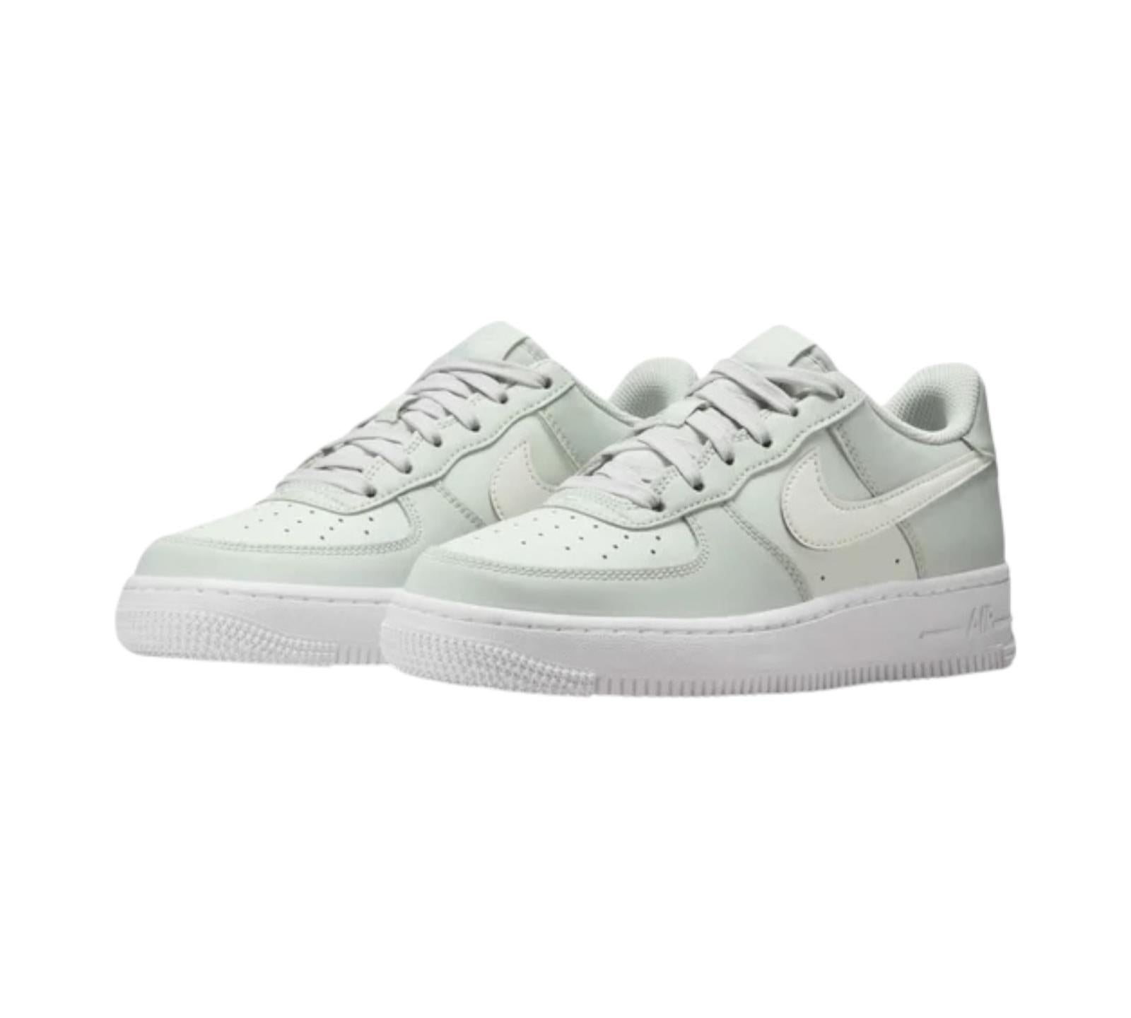 NIKE AIR FORCE 1 LOW LIGHT SILVER SPRUCE AURA WHITE SAIL