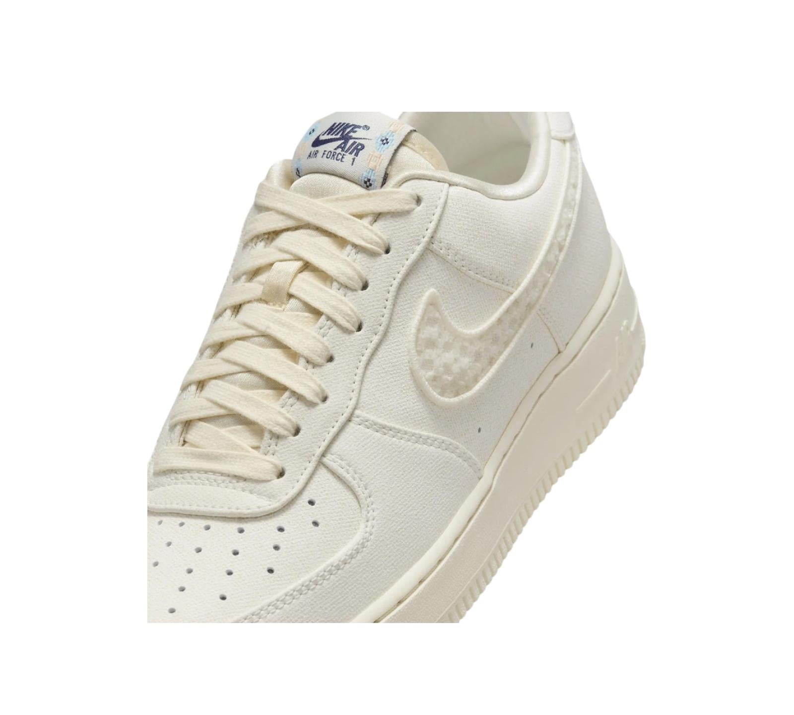 NIKE AIR FORCE 1 LOW AZTEC