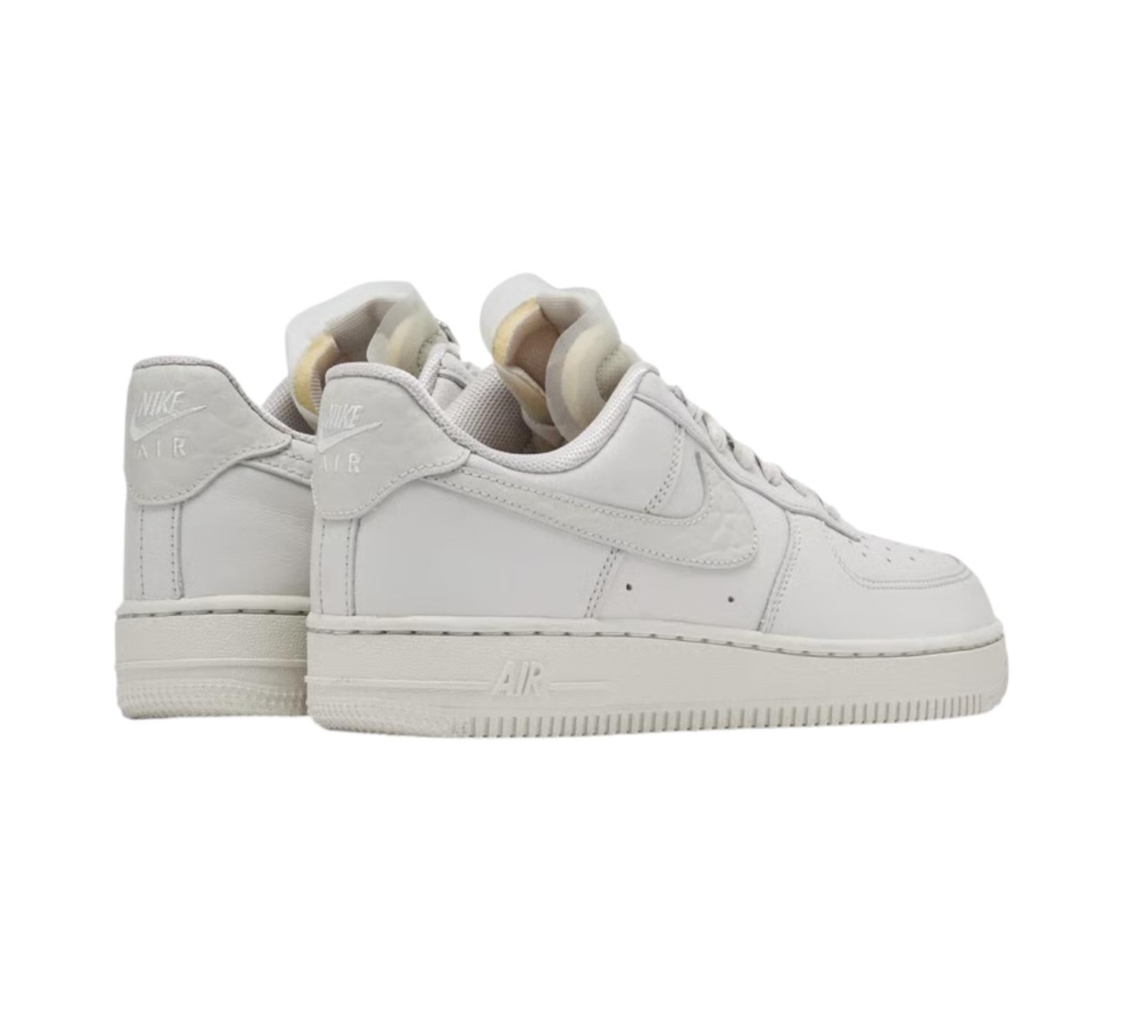NIKE AIR FORCE 1 LOW PREMIUM LIGHT BONE BLING