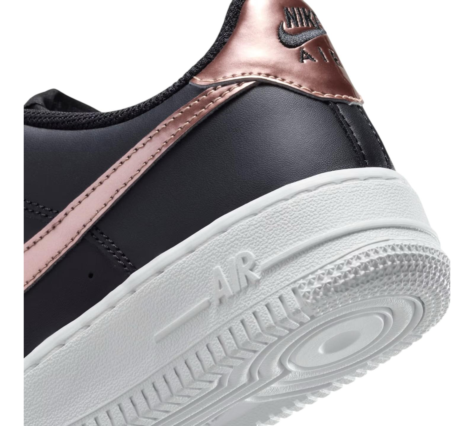 NIKE AIR FORCE 1 LOW BLACK METALLIC RED BRONZE