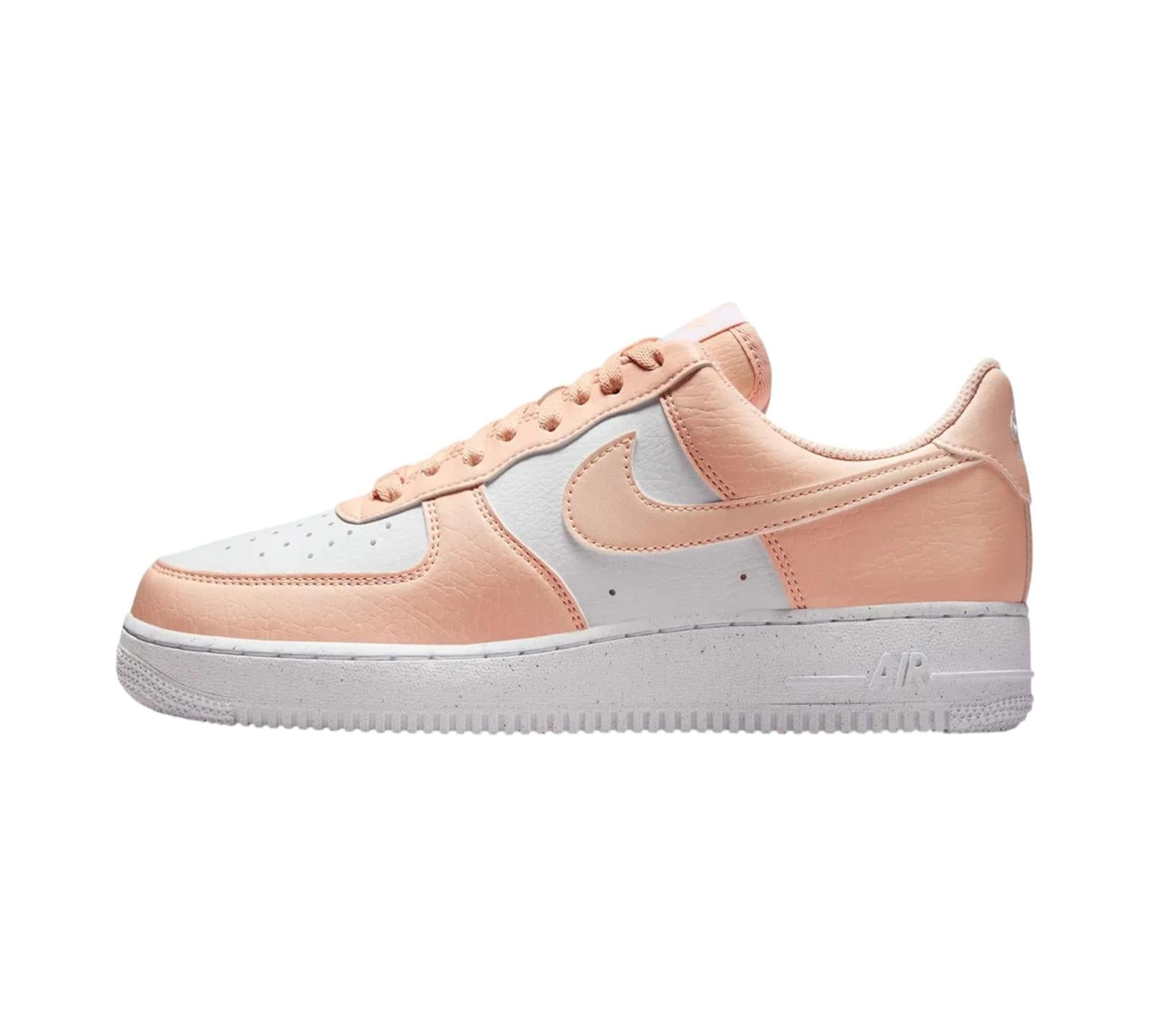 M NIKE AIR FORCE 1 LOW '07 NEXT NATURE WHITE GUAVA ICE