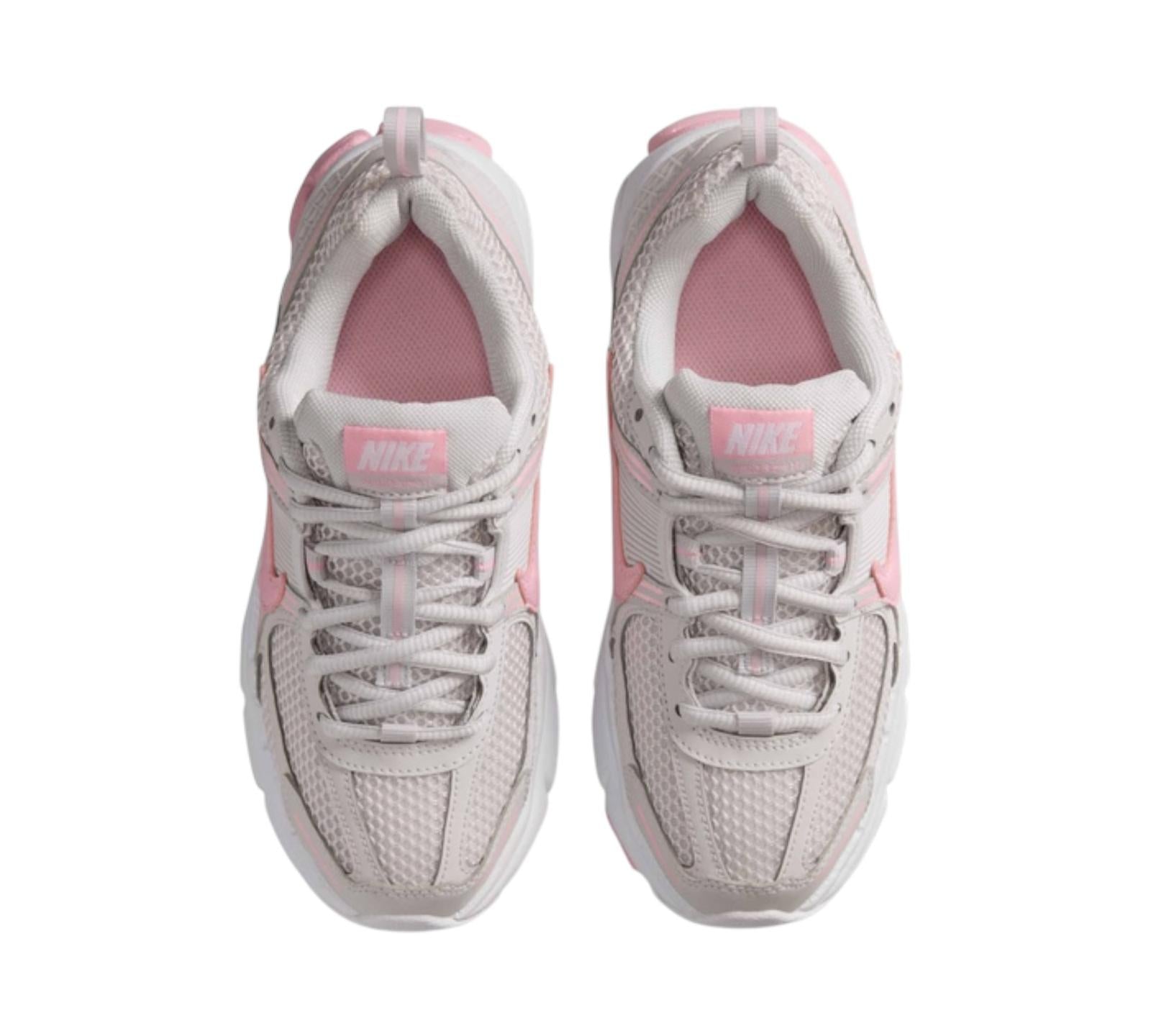 NIKE VOMERO 5 VAST GREY MEDIUM SOFT PINK