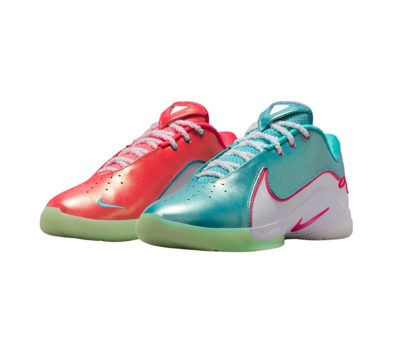 NIKE LEBRON 22 CHRISTMAS