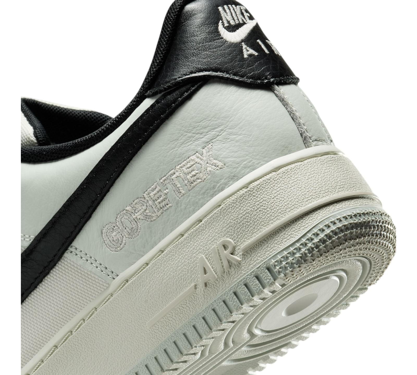NIKE AIR FORCE 1 LOW GORE-TEX PHANTOM BONE BLACK