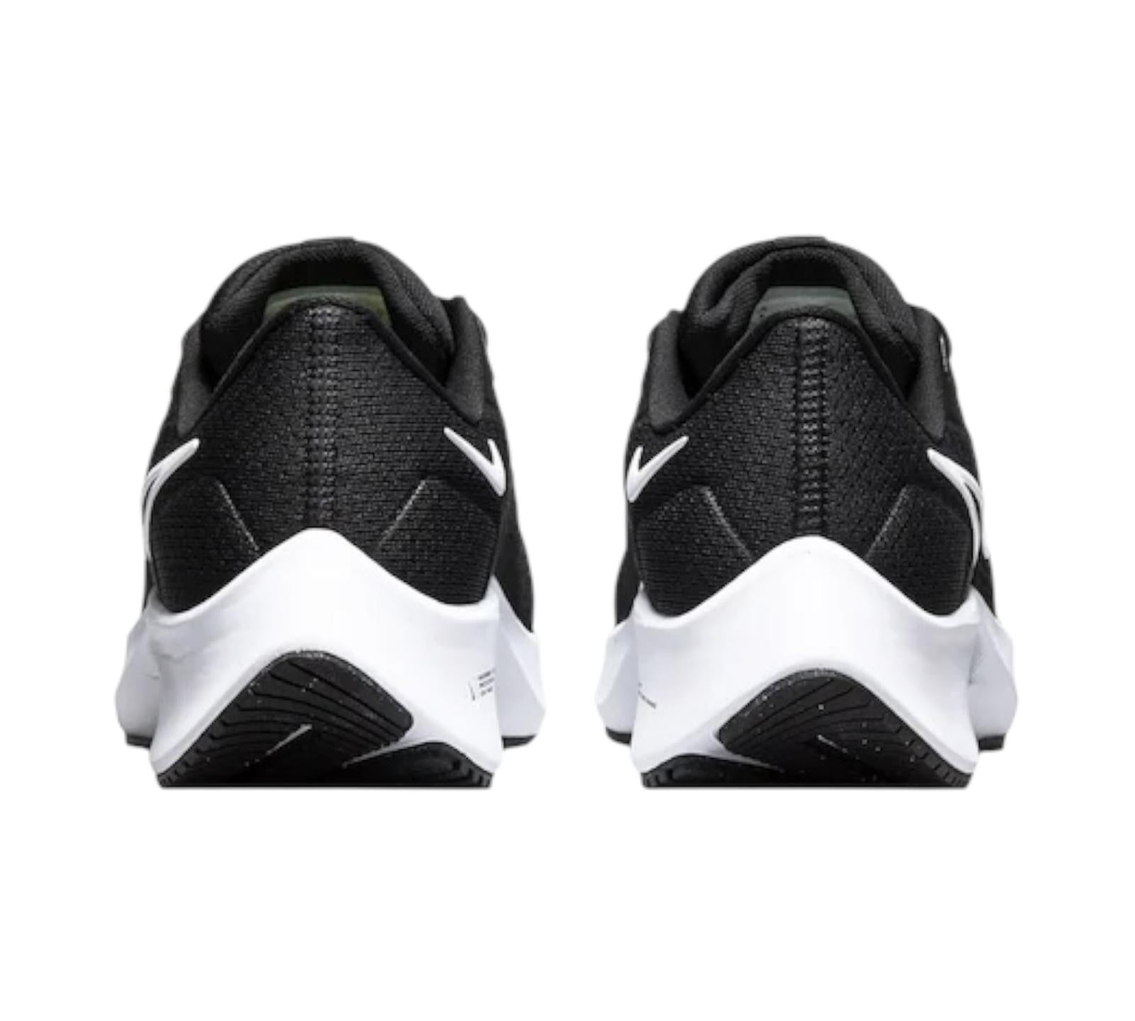M NIKE AIR ZOOM PEGASUS 38 BLACK WHITE