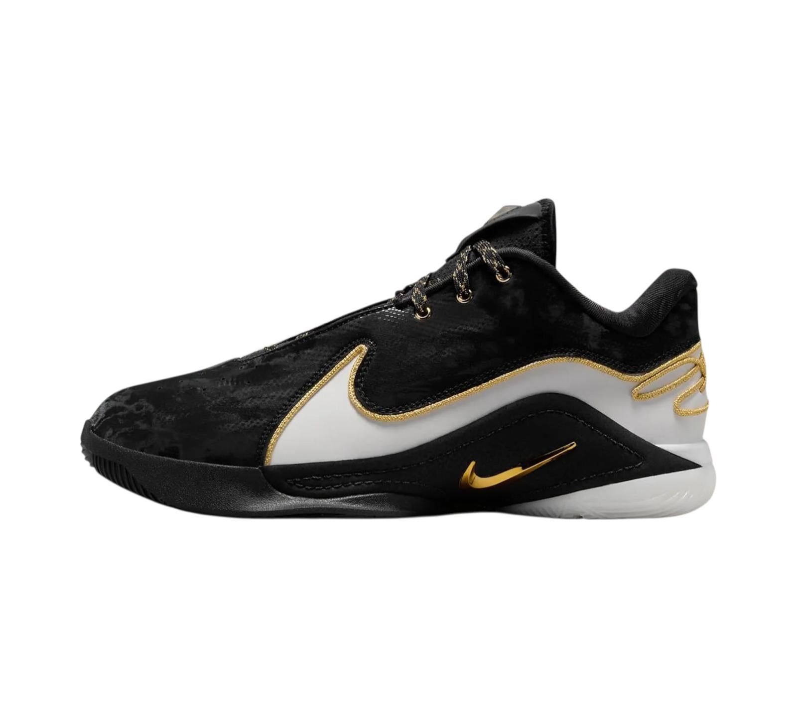 NIKE LEBRON 22 MOGUL
