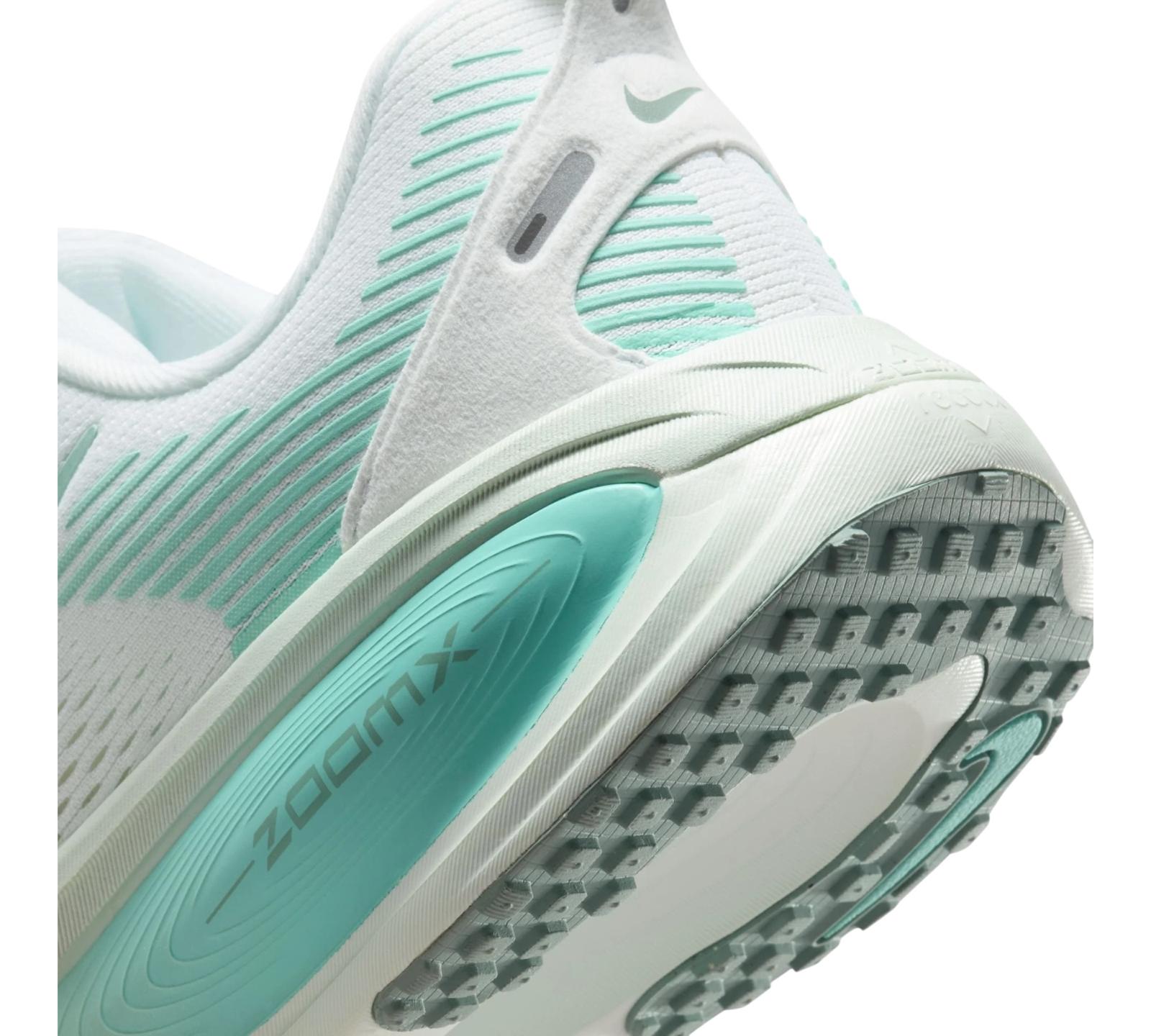 NIKE VOMERO 18 WHITE BLEACHED TURQUOISE