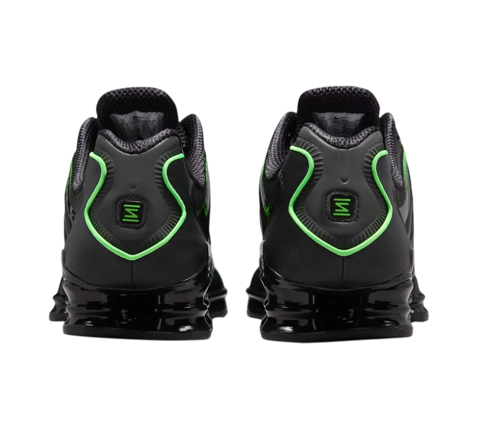 NIKE SHOX TL BLACK GREEN STRIKE