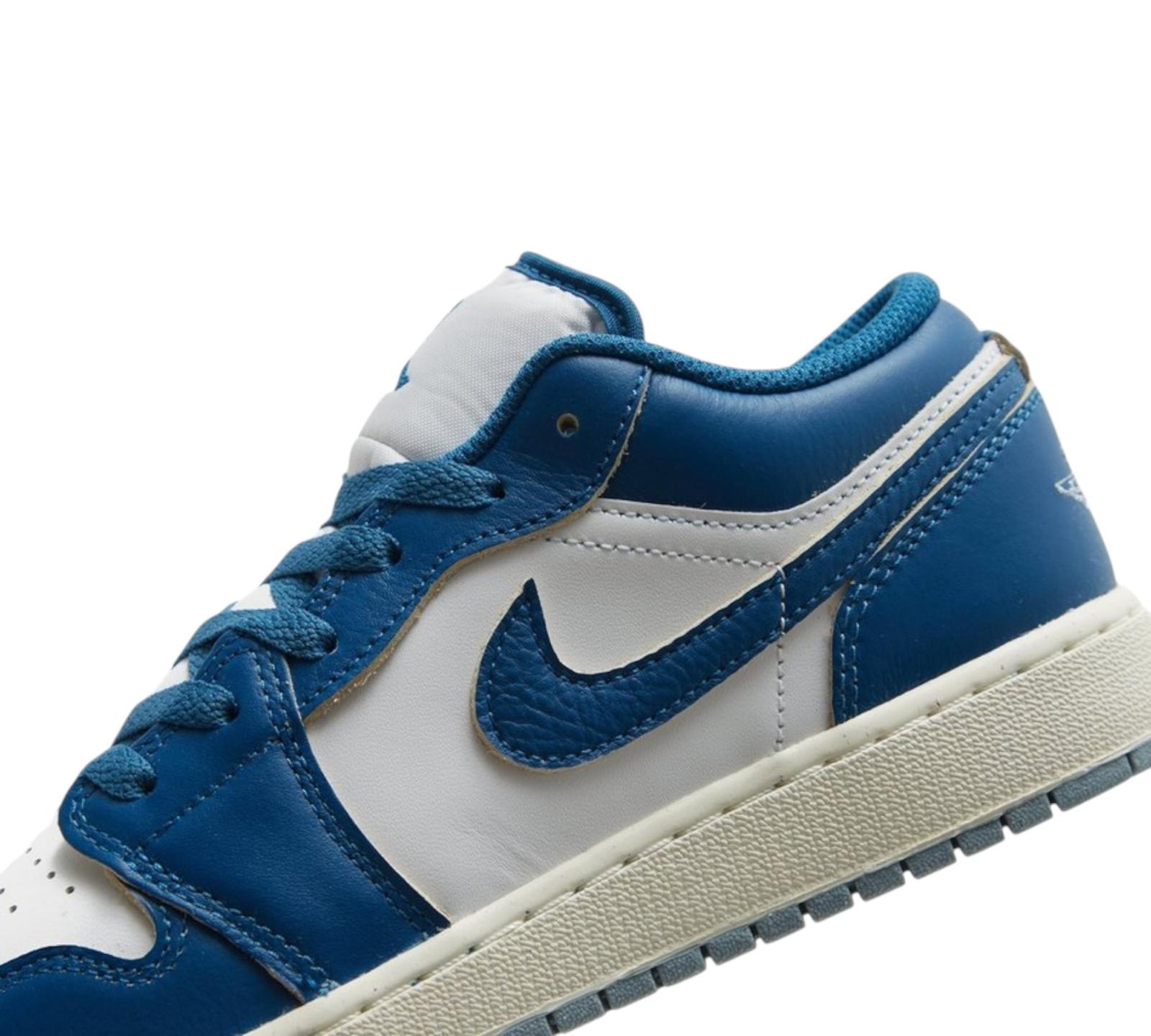 JORDAN 1 LOW SE INDUSTRIAL BLUE