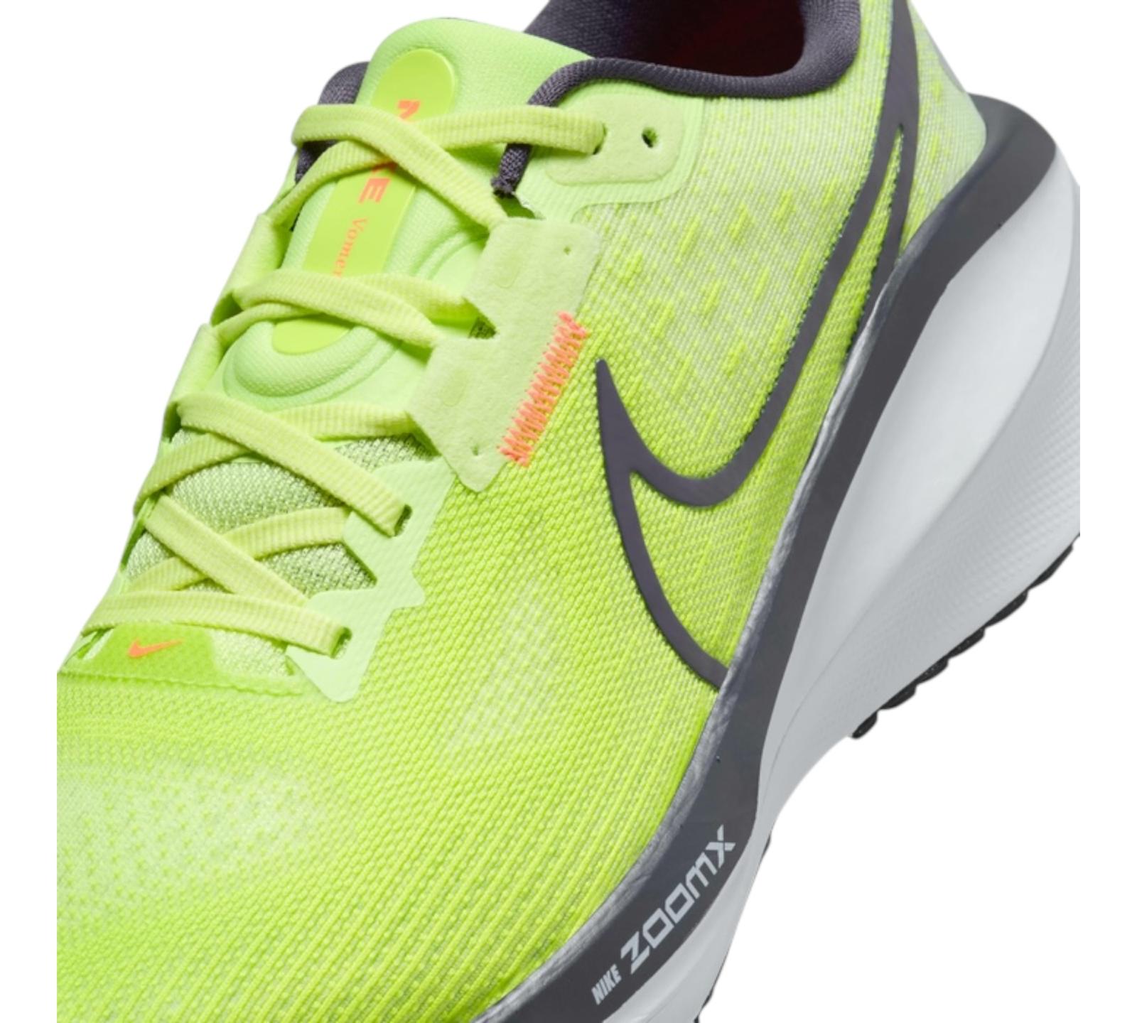 NIKE VOMERO 17 GREEN