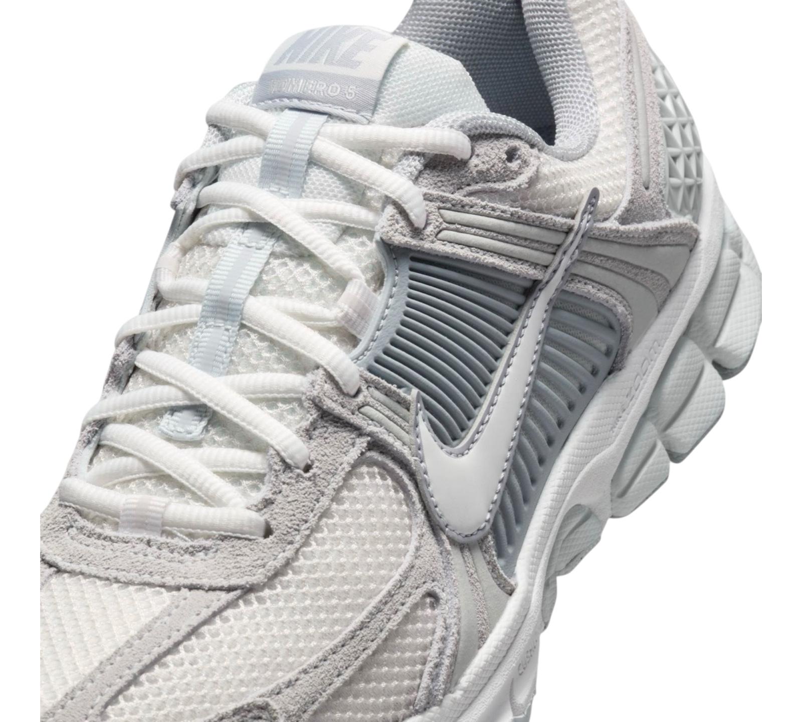 NIKE ZOOM VOMERO 5 PURE PLATINUM PLATINUM TINT WOLF GREY SUMMIT WHITE
