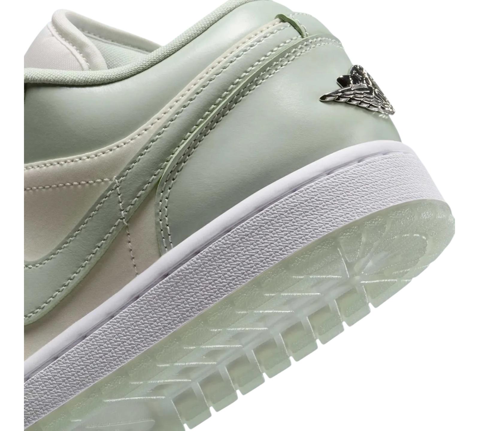 JORDAN 1 LOW SEAFOAM SAIL