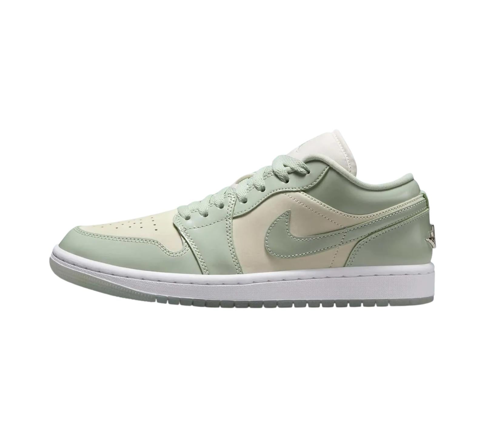 JORDAN 1 LOW SEAFOAM SAIL