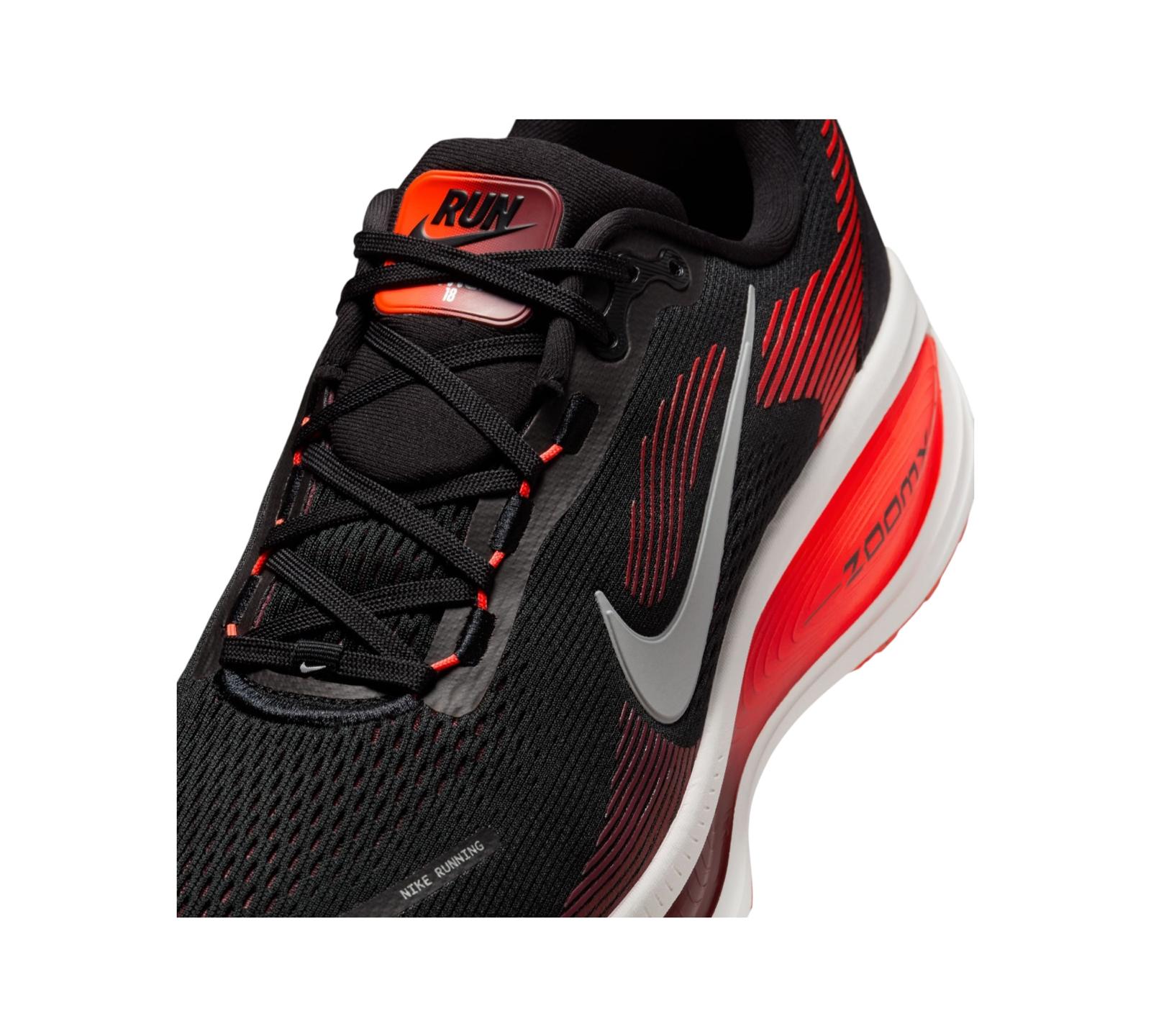 NIKE VOMERO 18 BLACK BRIGHT CRIMSON TEAM RED SUMMIT WHITE