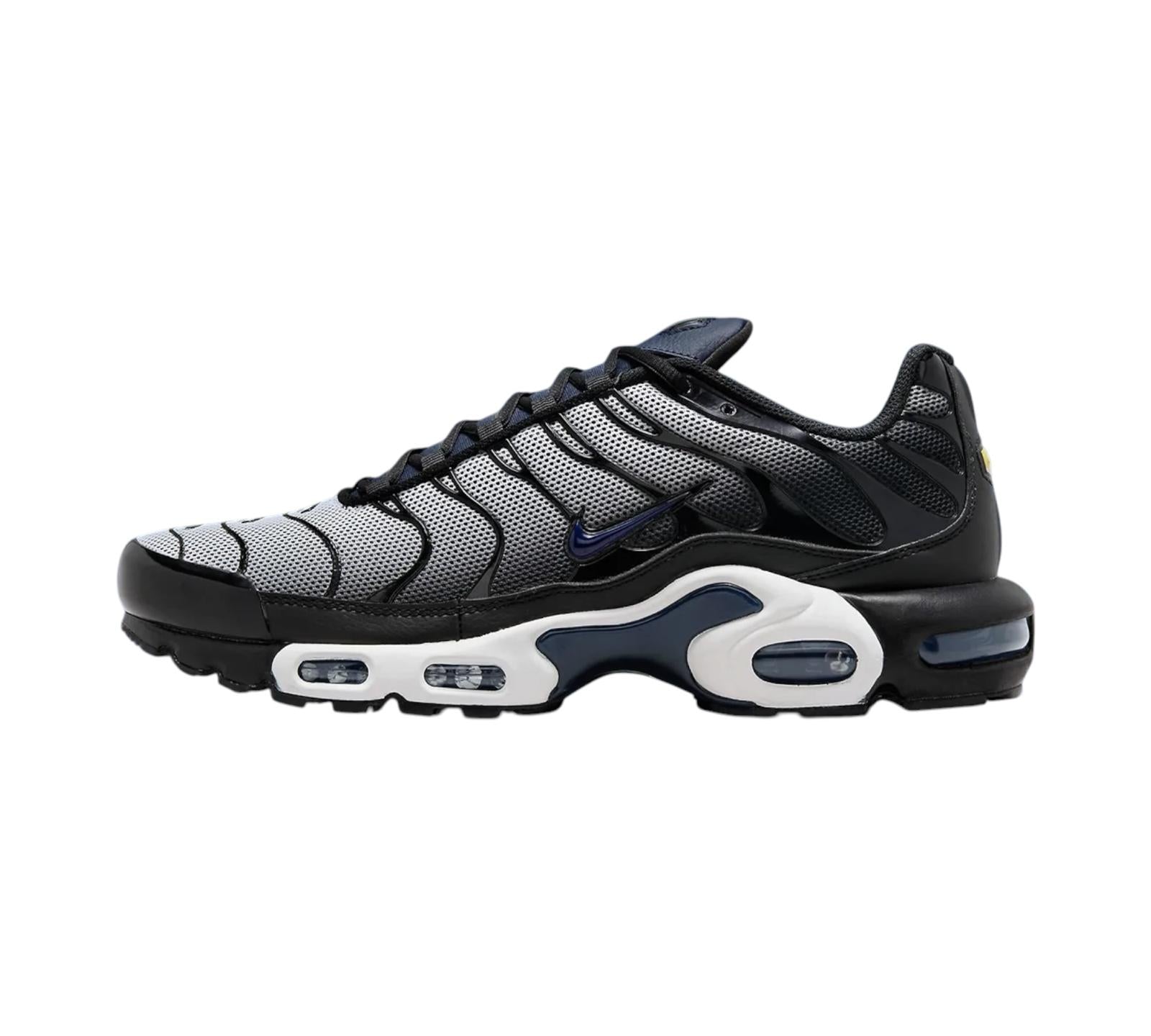 NIKE AIR MAX PLUS MIDNIGHT NAVY