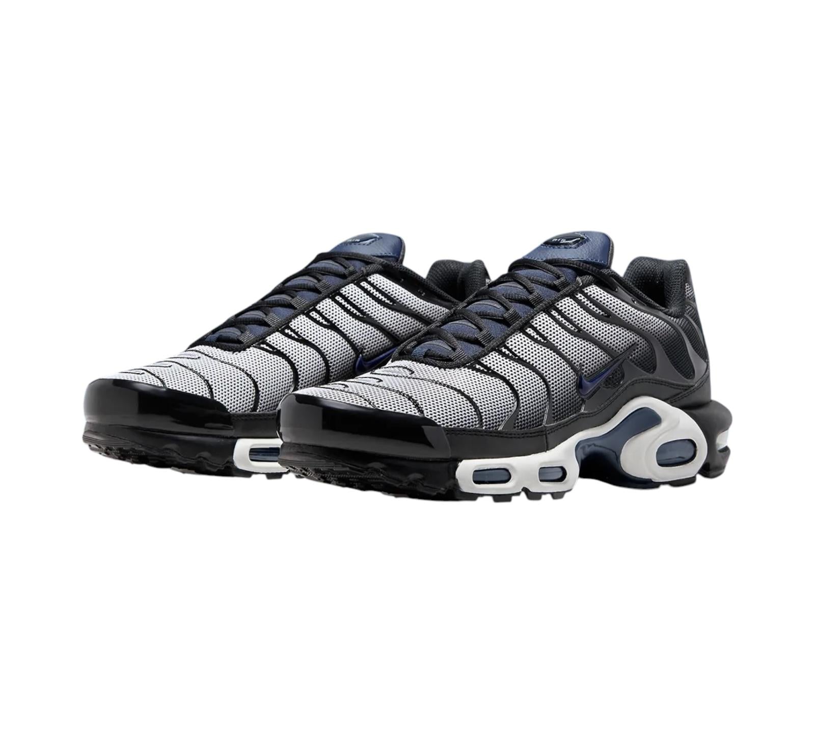 NIKE AIR MAX PLUS MIDNIGHT NAVY