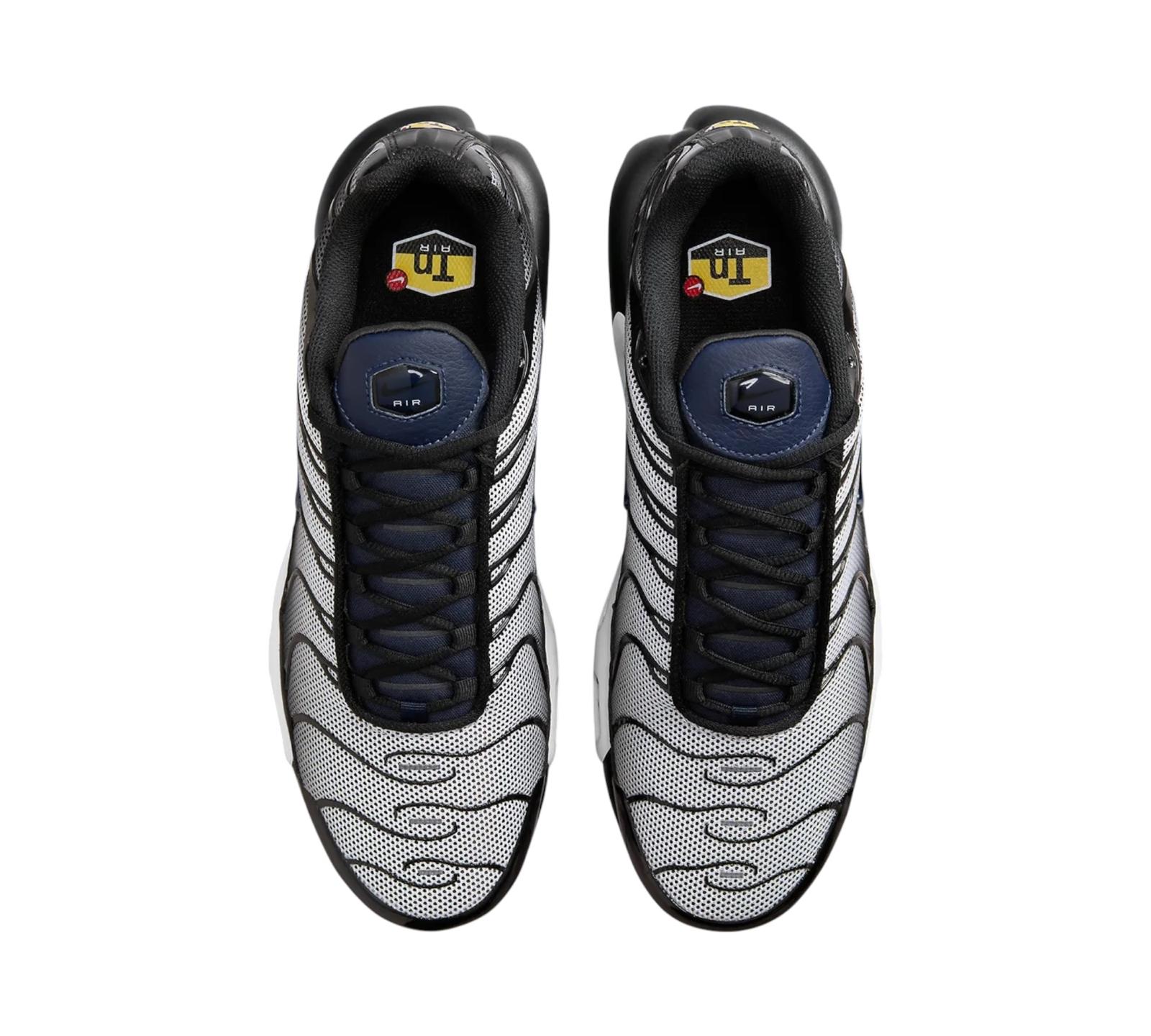 NIKE AIR MAX PLUS MIDNIGHT NAVY