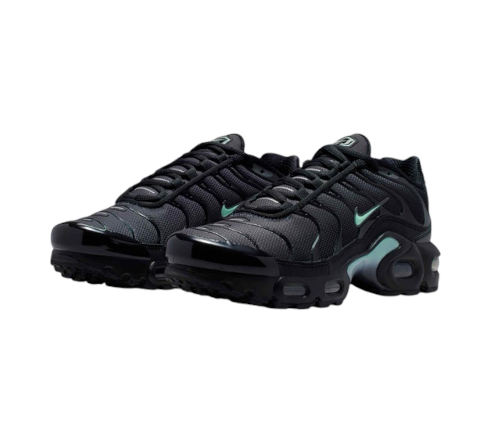 NIKE AIR MAX PLUS BLACK MINT FOAM