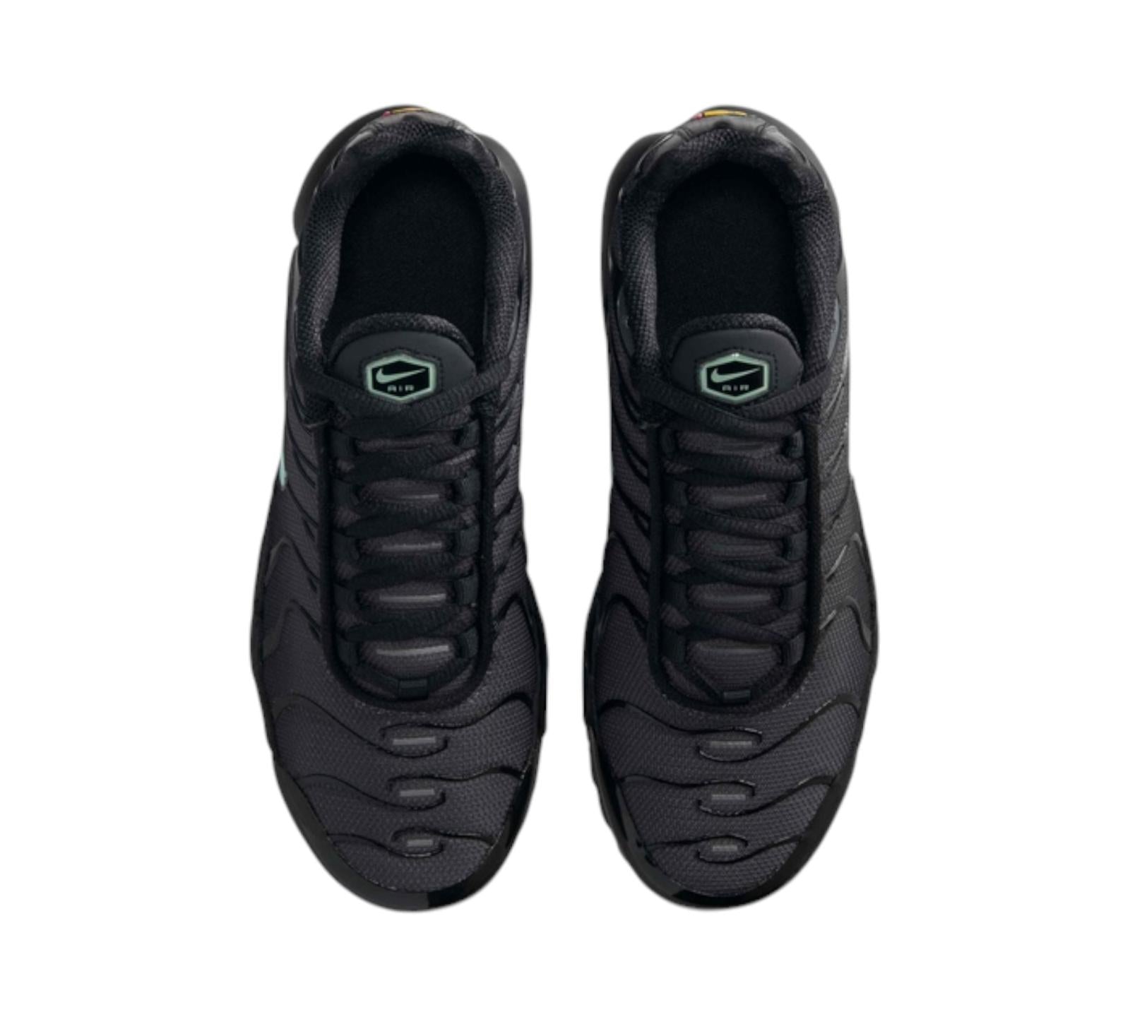 NIKE AIR MAX PLUS BLACK MINT FOAM