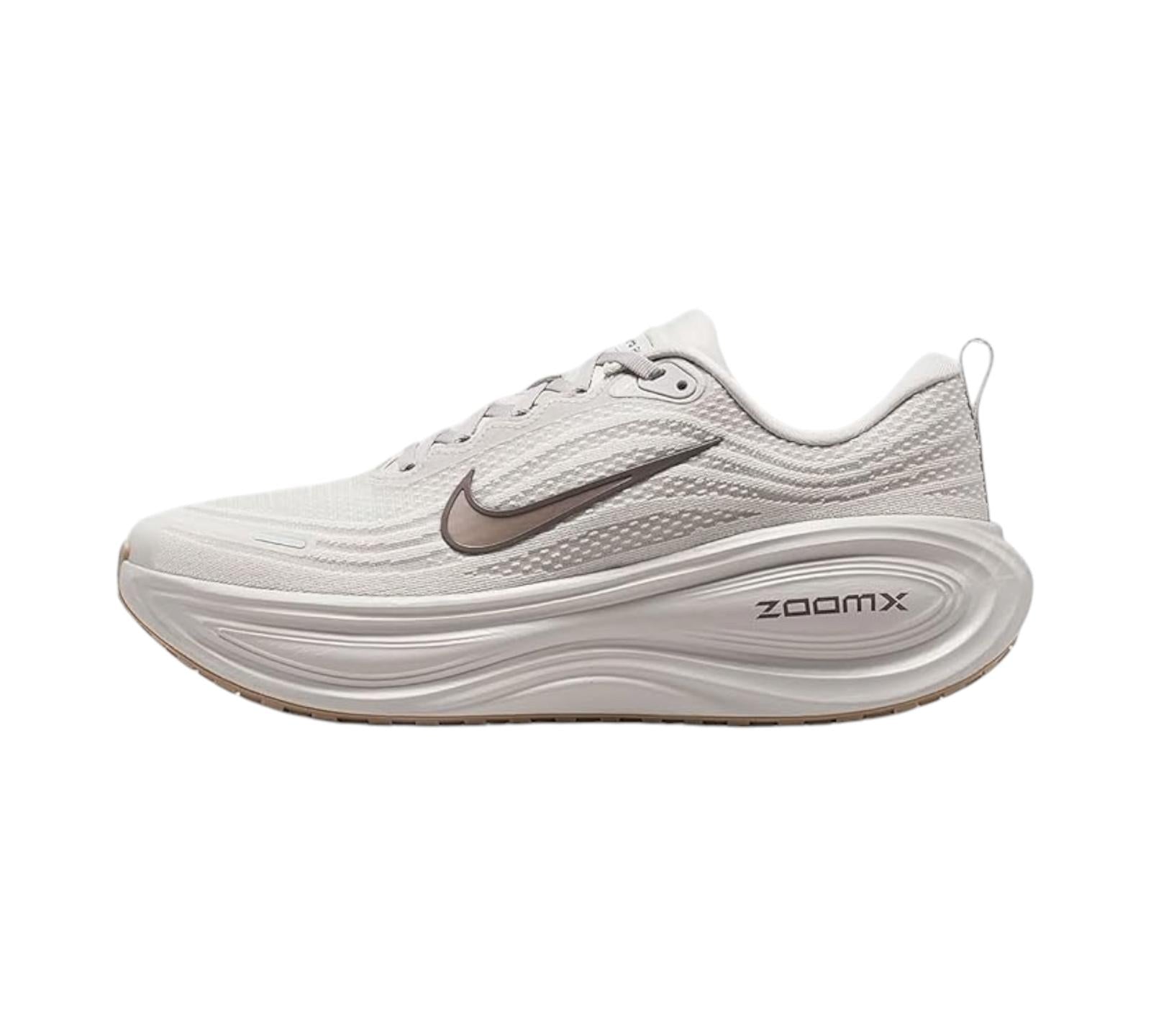 NIKE VOMERO PLUS COLLEGE GREY LIGHT IRON ORE GUM