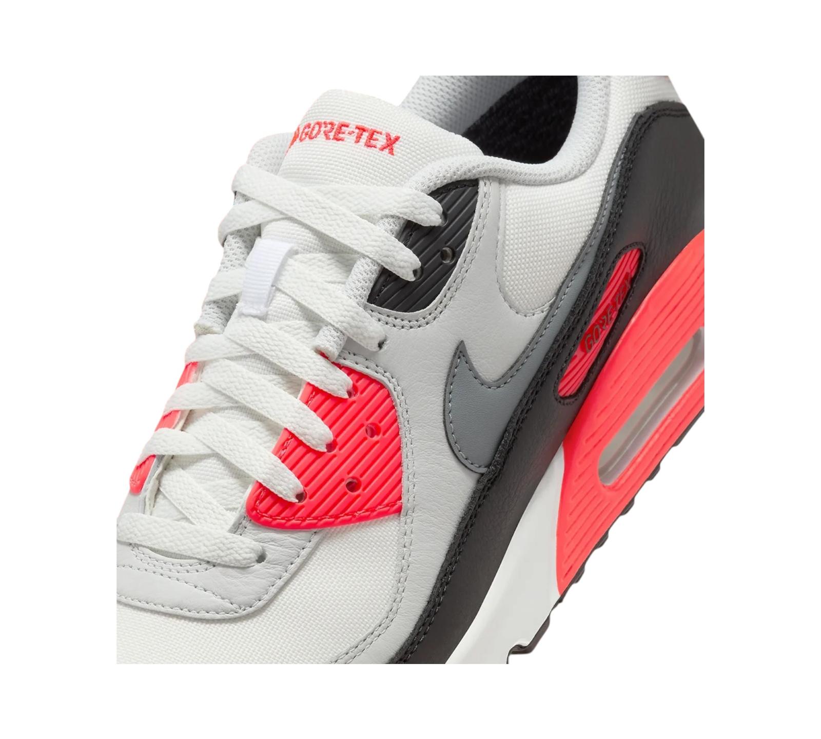 NIKE AIR MAX 90 GORE-TEX INFRARED