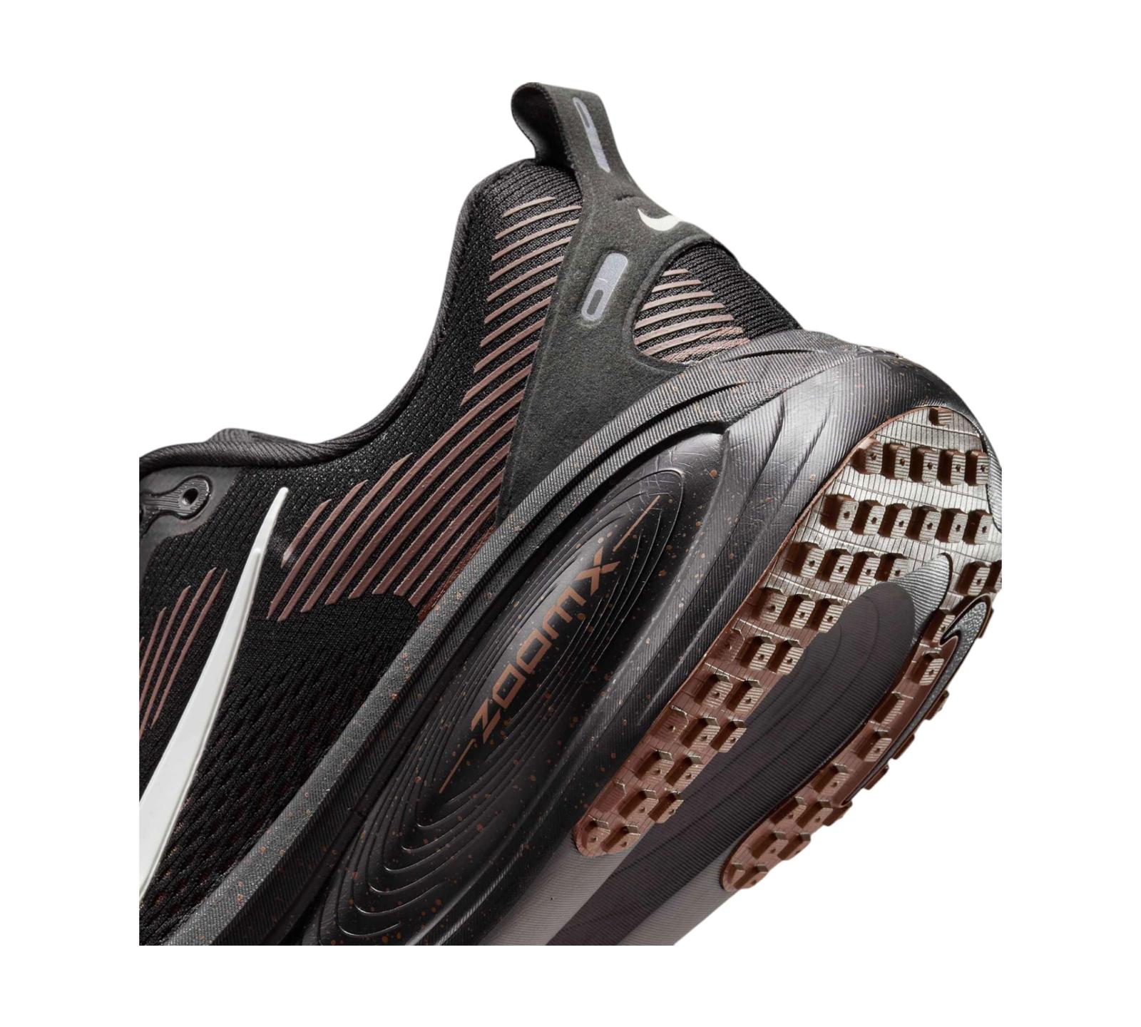 NIKE VOMERO 18 COFFEE BEAN