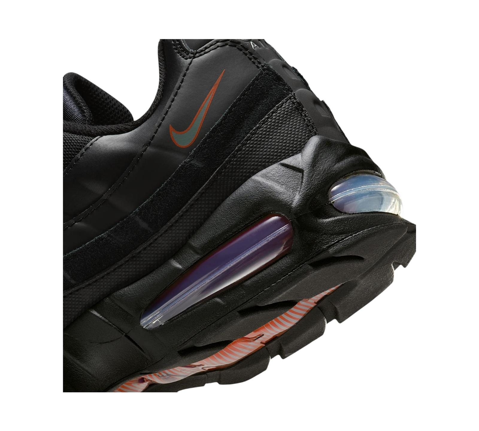 NIKE AIR MAX 95 RACING PACK BLACK UNIVERSITY RED