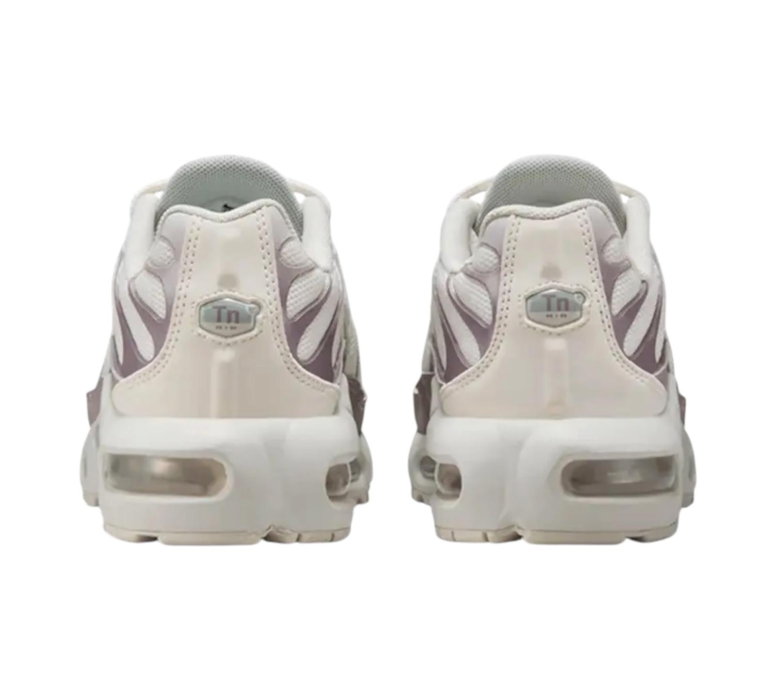 NIKE AIR MAX PLUS SAIL LIGHT VIOLET