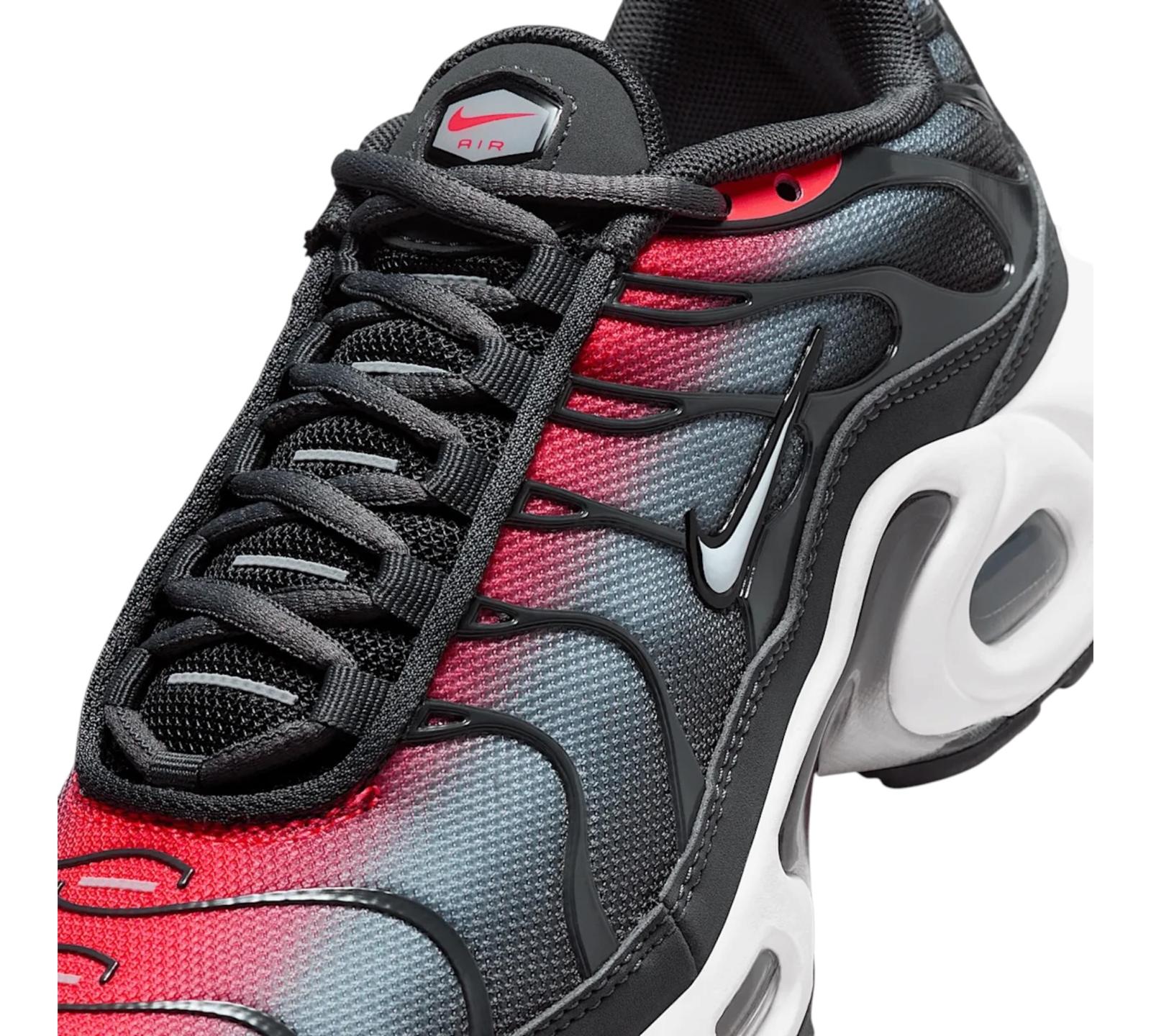 NIKE AIR MAX PLUS BRIGHT CRIMSON ANTHRACITE