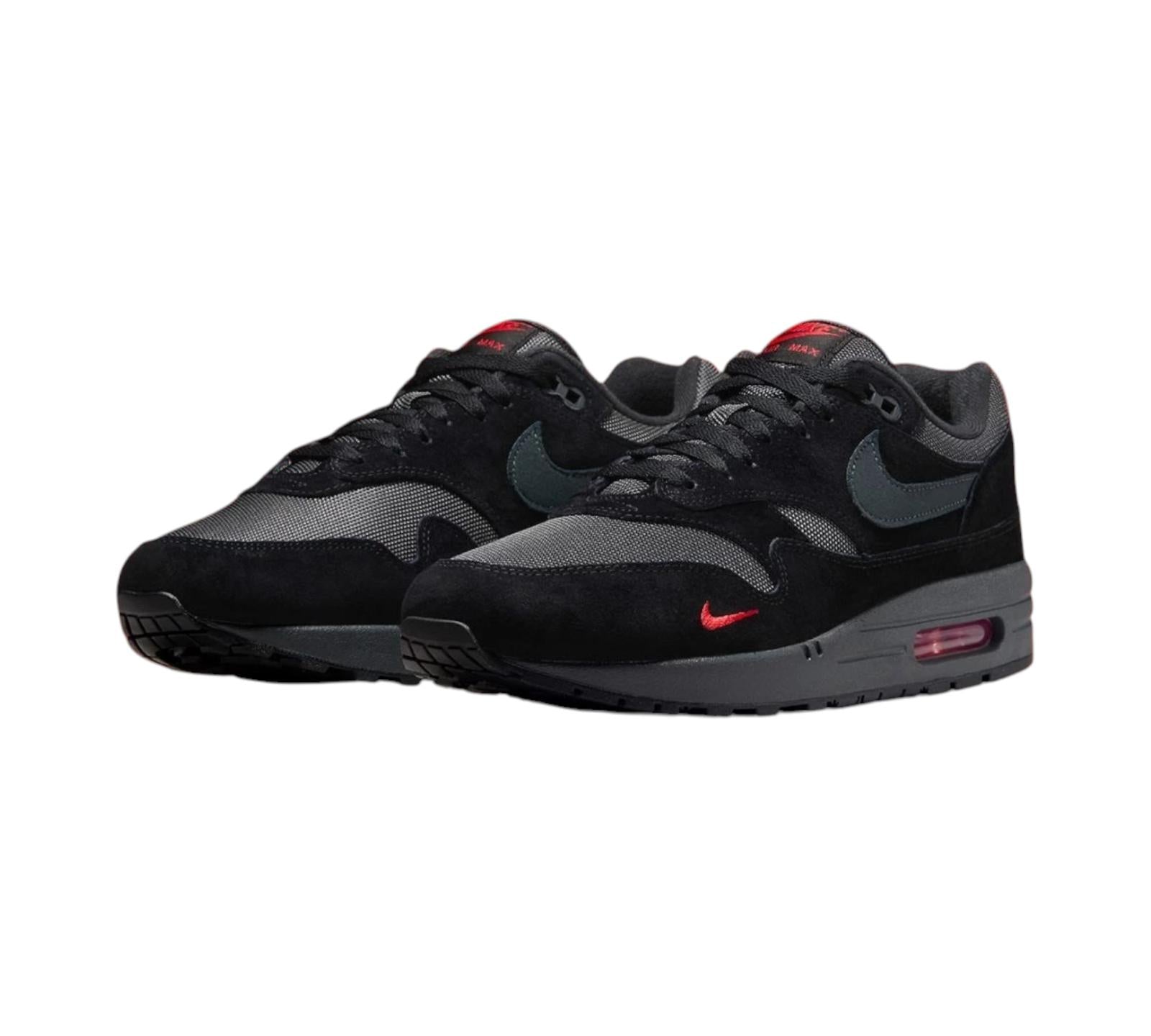 NIKE AIR MAX 1 BRED