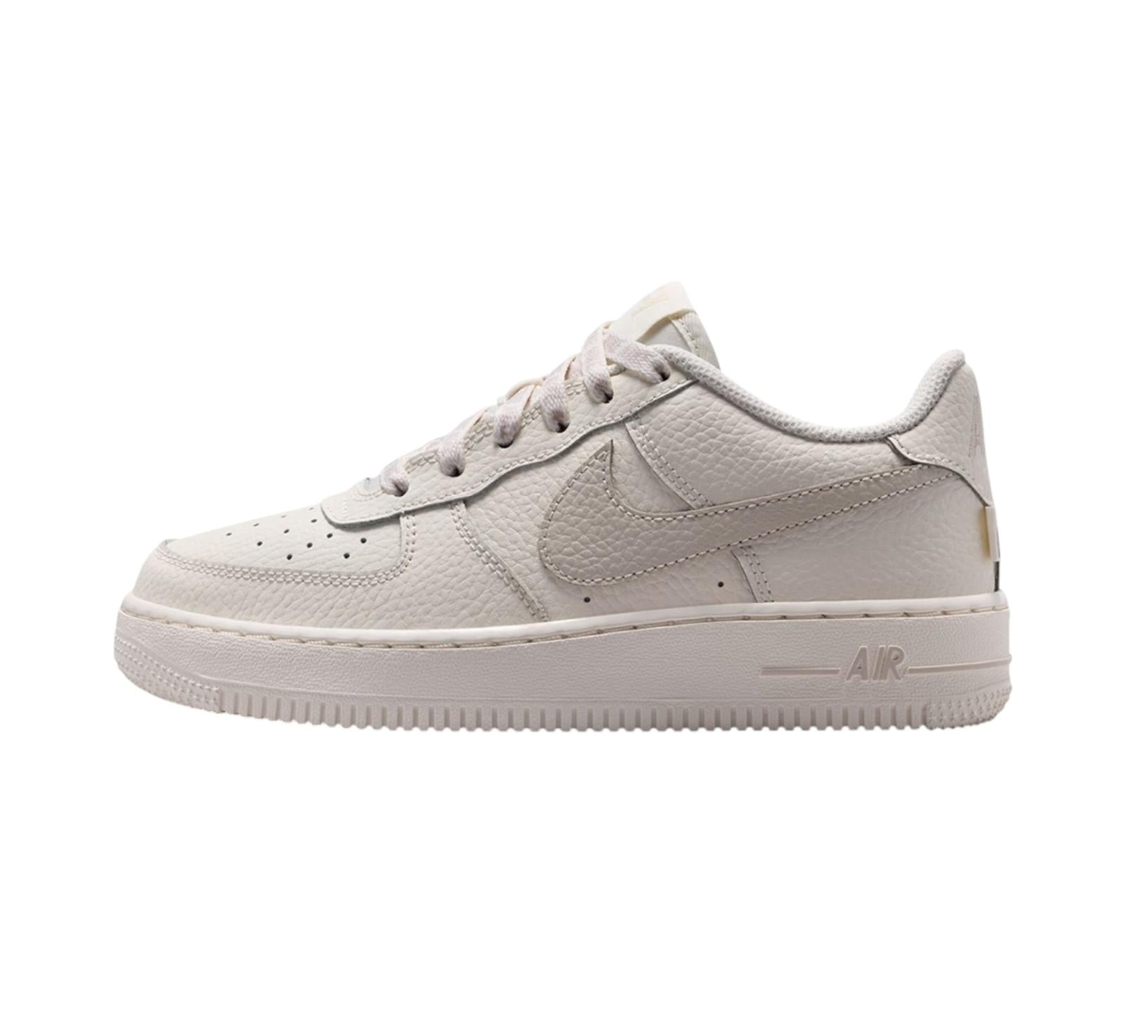 NIKE AIR FORCE 1 LOW WHITE SAIL SWOOSH