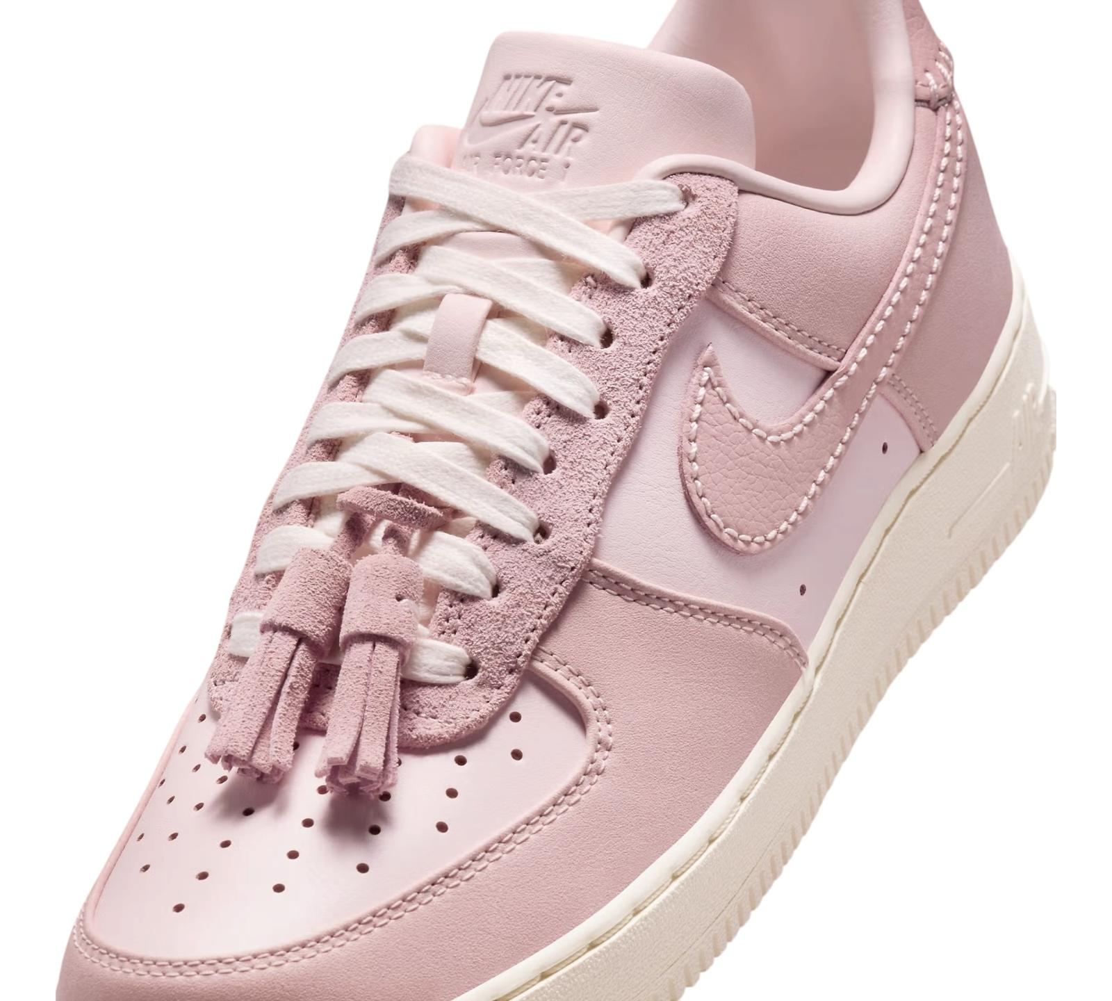 NIKE AIR FORCE 1 LOW PINK OXFORD TASSELS