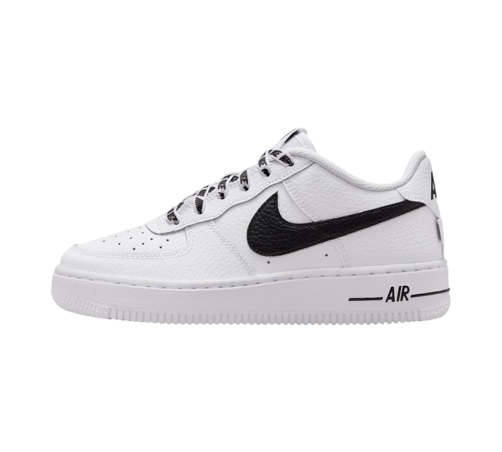 NIKE AIR FORCE 1 WHITE BLACK SWOOSH