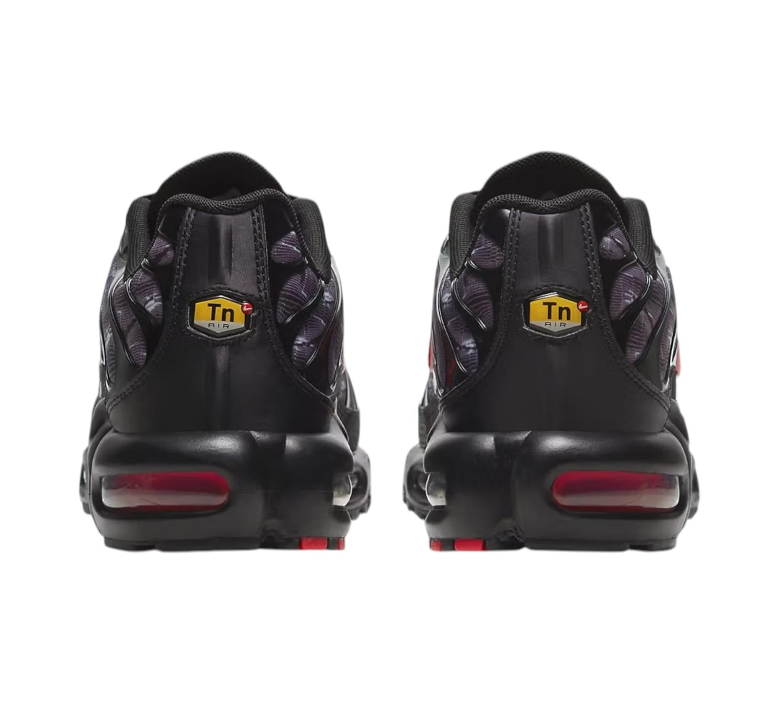NIKE AIR MAX PLUS TOPOGRAPHY PACK